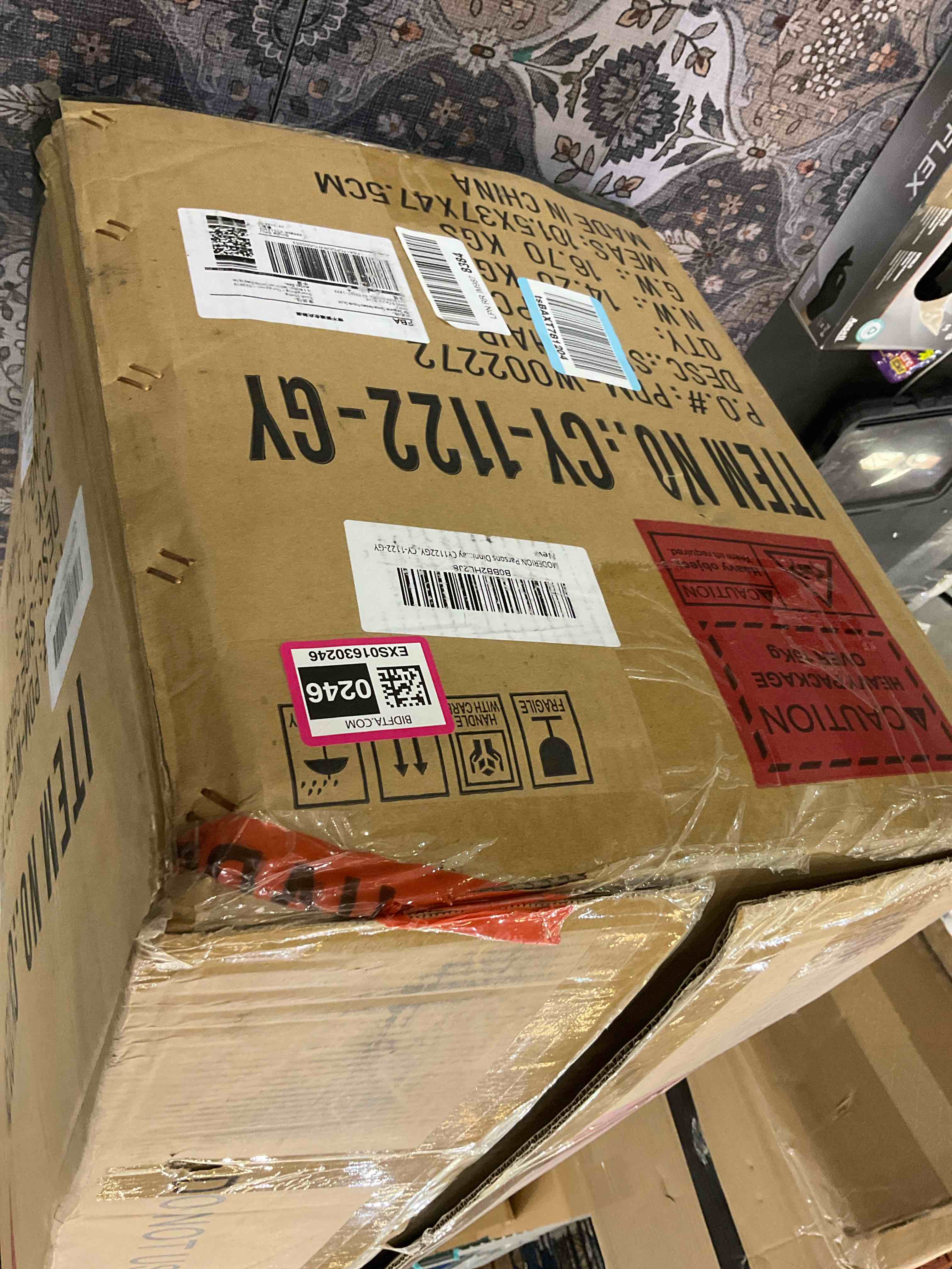 https://s3.amazonaws.com/lotting-images-prod/BargainHunt/EXS01630246_1724346744304.jpeg