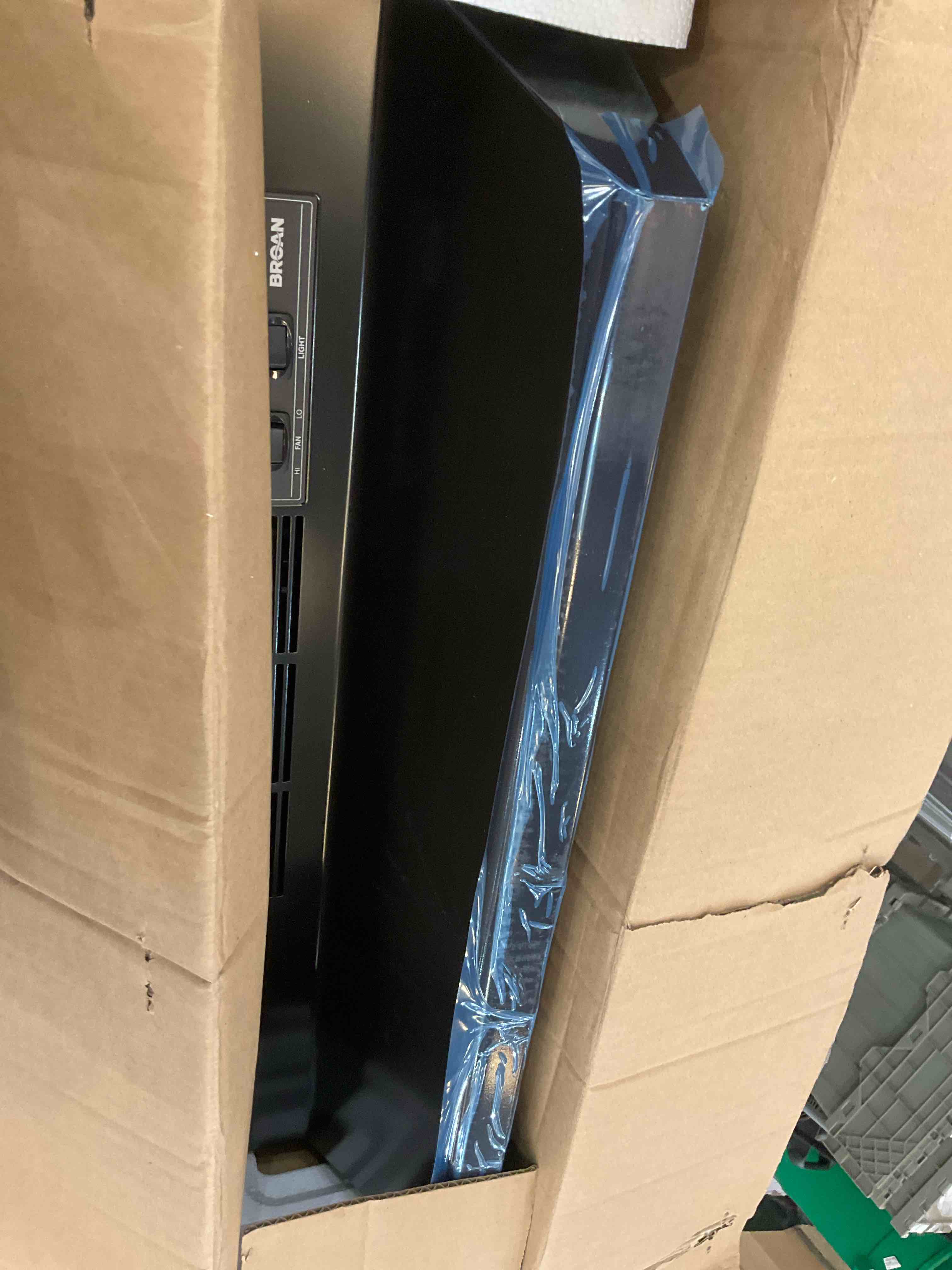 https://s3.amazonaws.com/lotting-images-prod/BargainHunt/EXS01630250_1724347382239.jpeg
