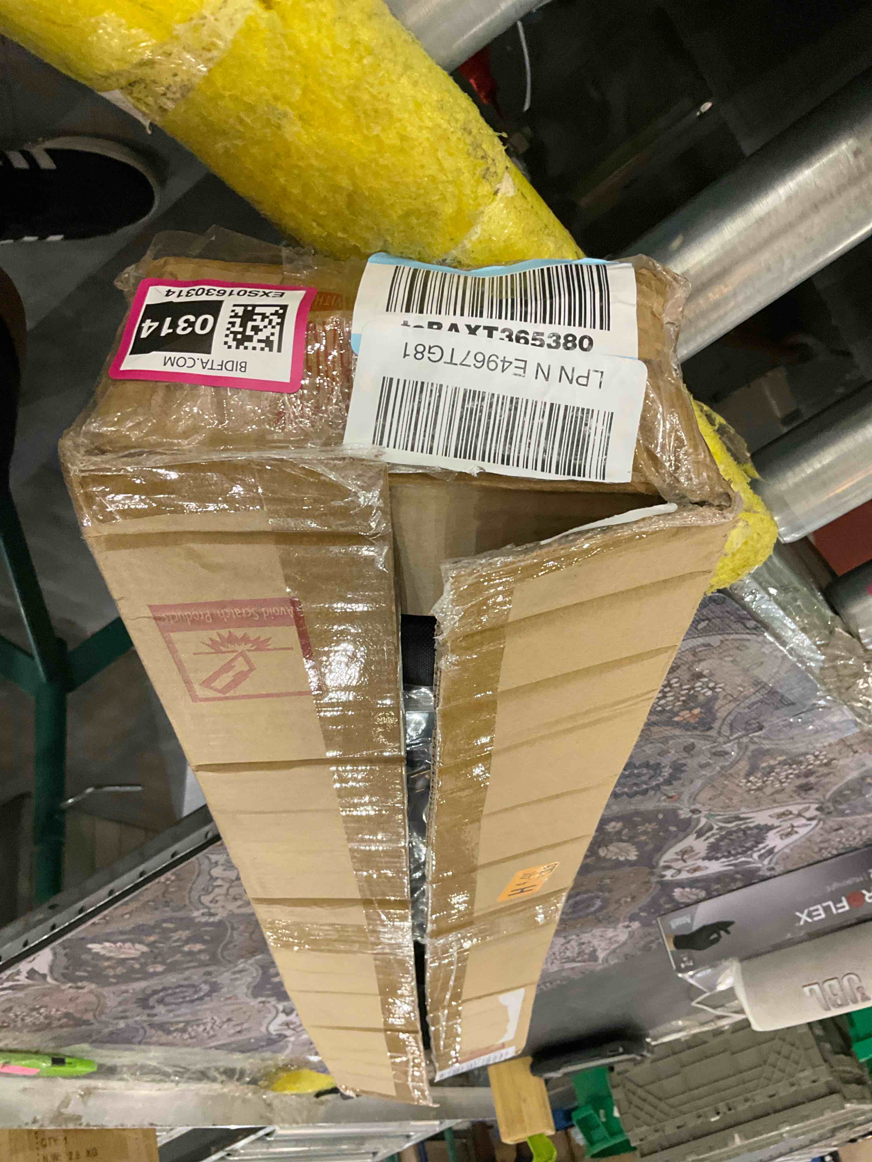 https://s3.amazonaws.com/lotting-images-prod/BargainHunt/EXS01630314_1724419705641.jpeg