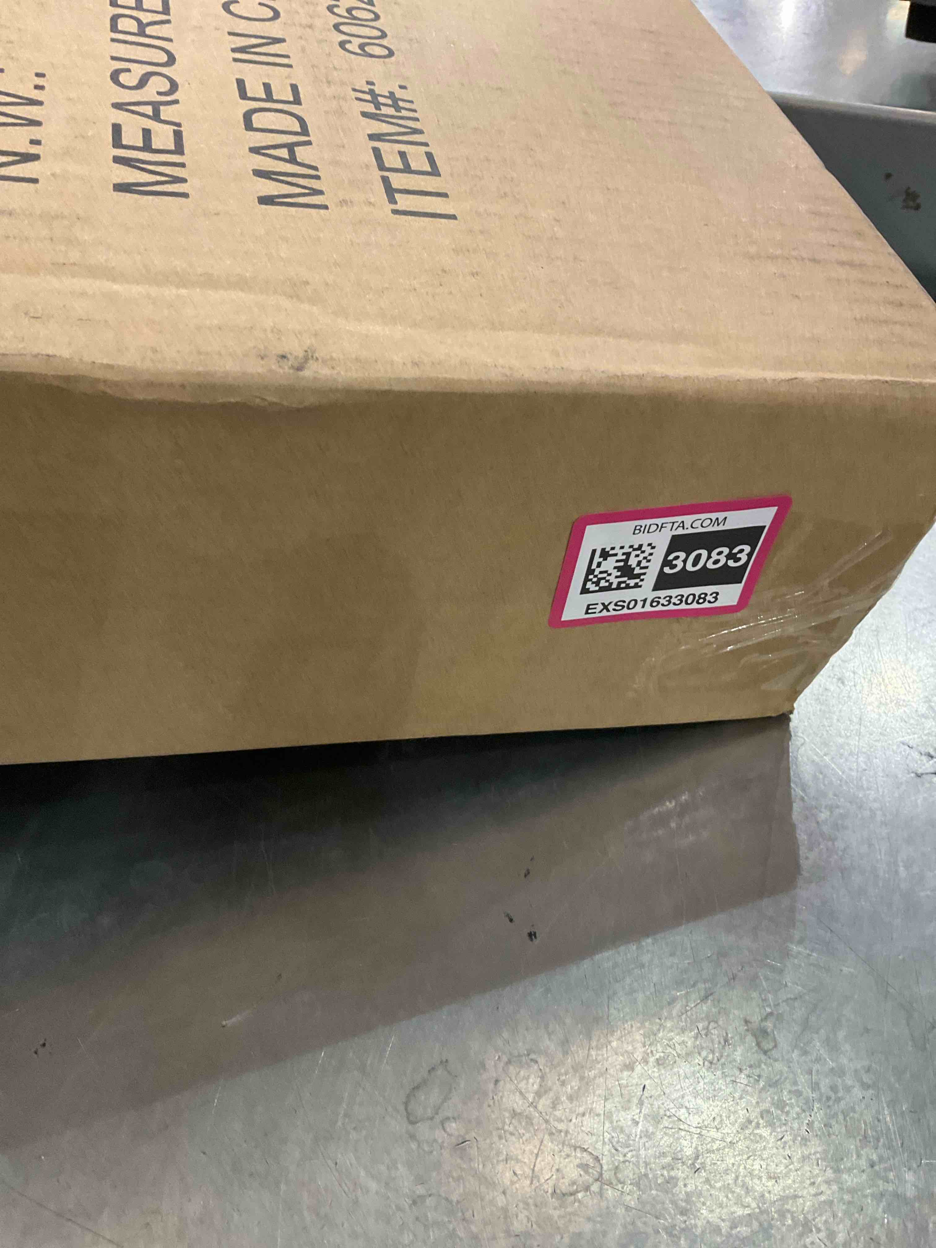 https://s3.amazonaws.com/lotting-images-prod/BargainHunt/EXS01633083_1724163625817.jpeg