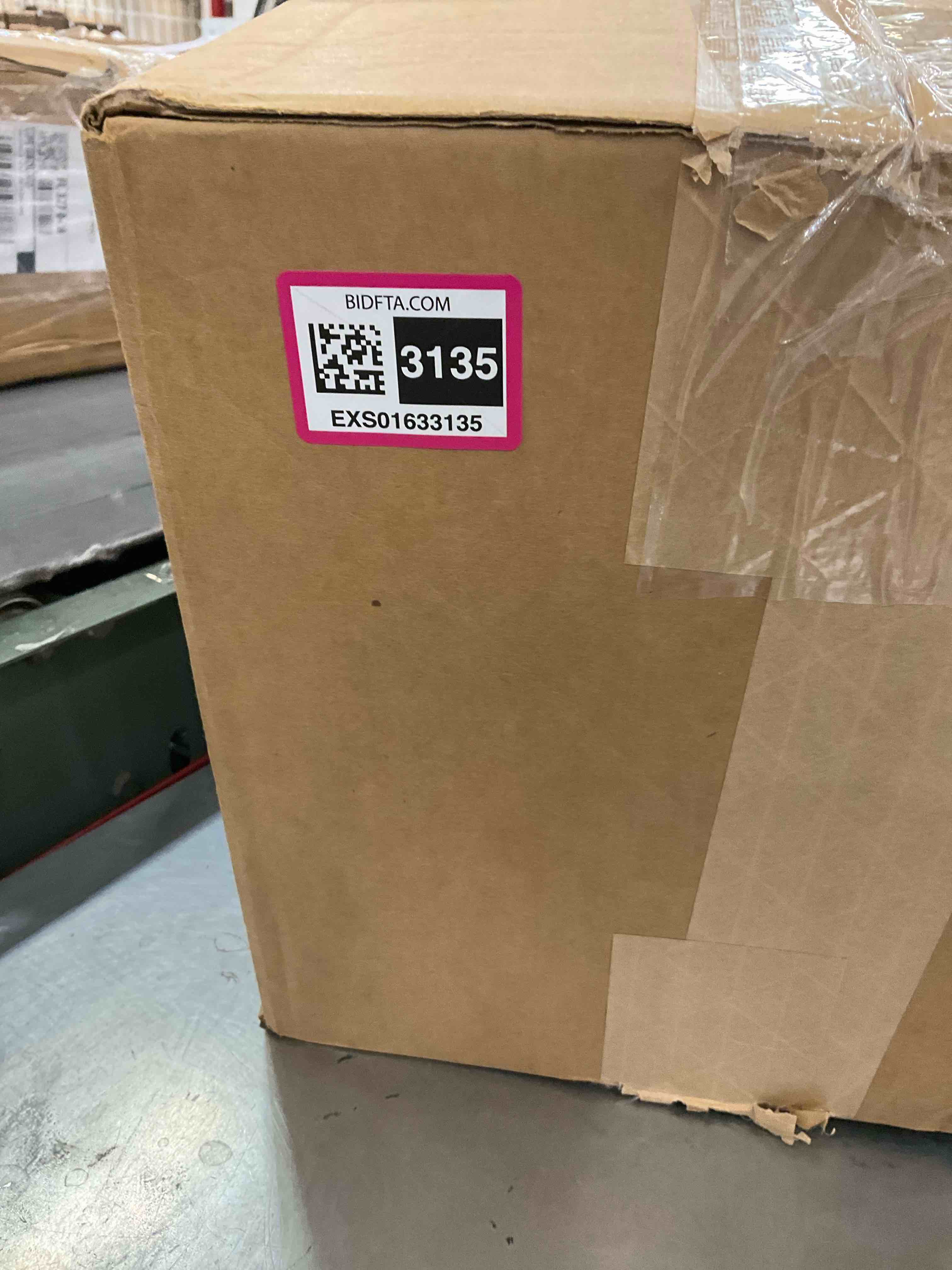 https://s3.amazonaws.com/lotting-images-prod/BargainHunt/EXS01633135_1724173994854.jpeg