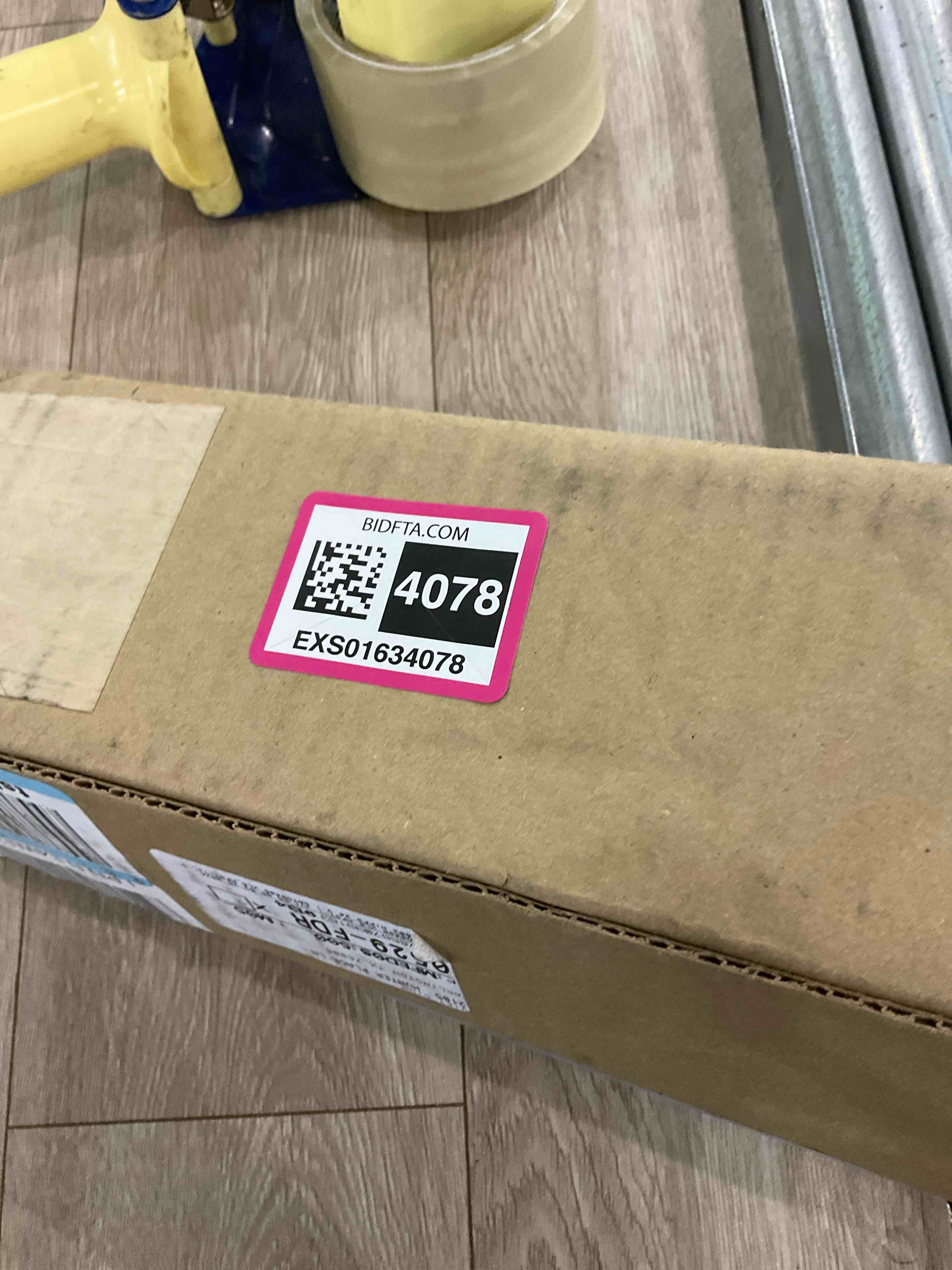 Seachrome 24" Wall Mount Grab Bar, 1 ¼" Diameter, Concealed Flanges, ADA Compliant, Peened with Satin Ends 24 Inch