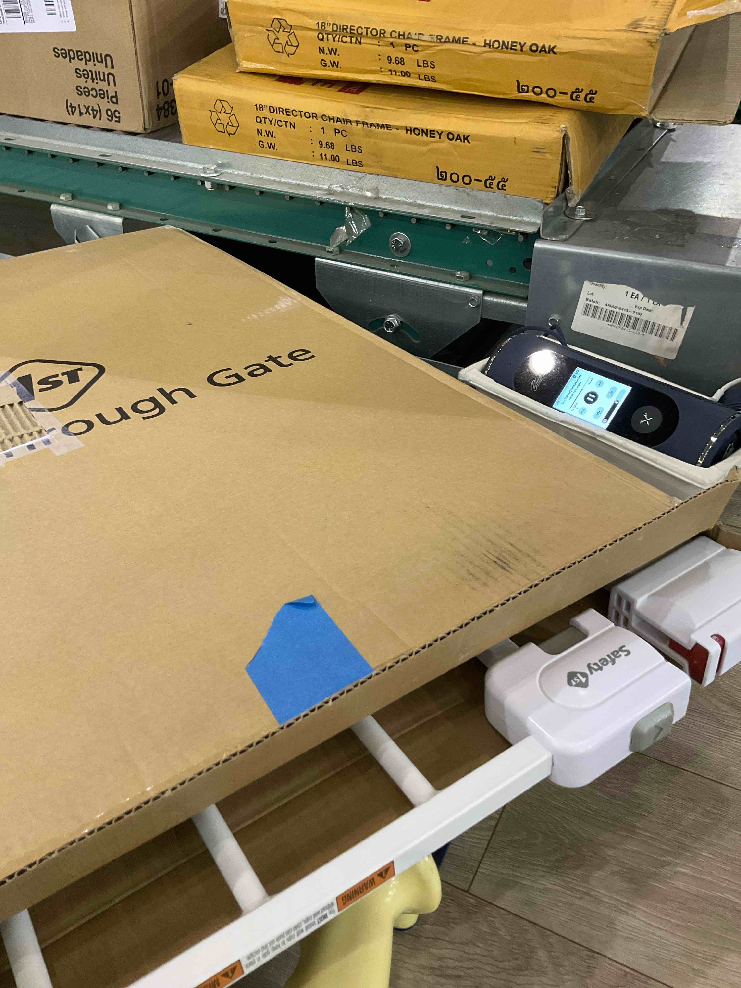 https://s3.amazonaws.com/lotting-images-prod/BargainHunt/EXS01640084_1721823506994.jpeg