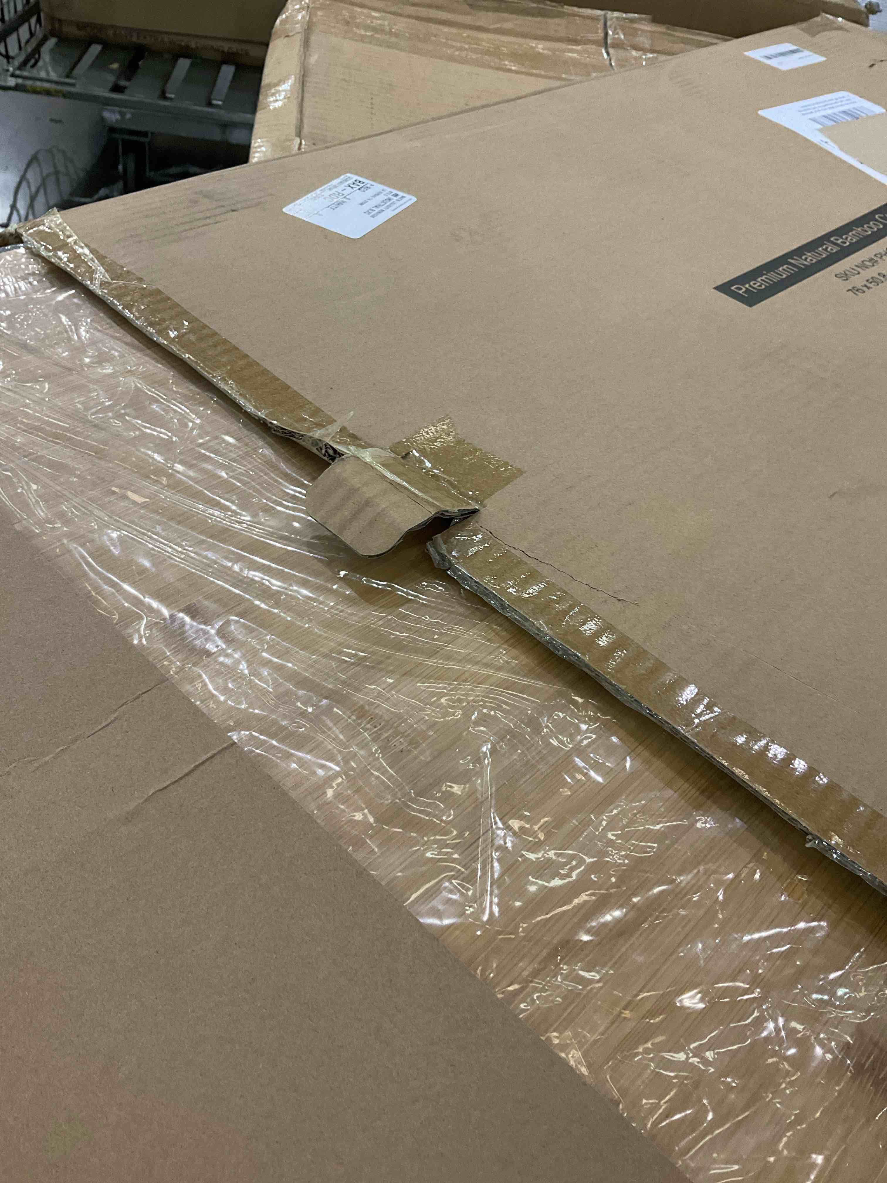 https://s3.amazonaws.com/lotting-images-prod/BargainHunt/EXS01640115_1721831430654.jpeg