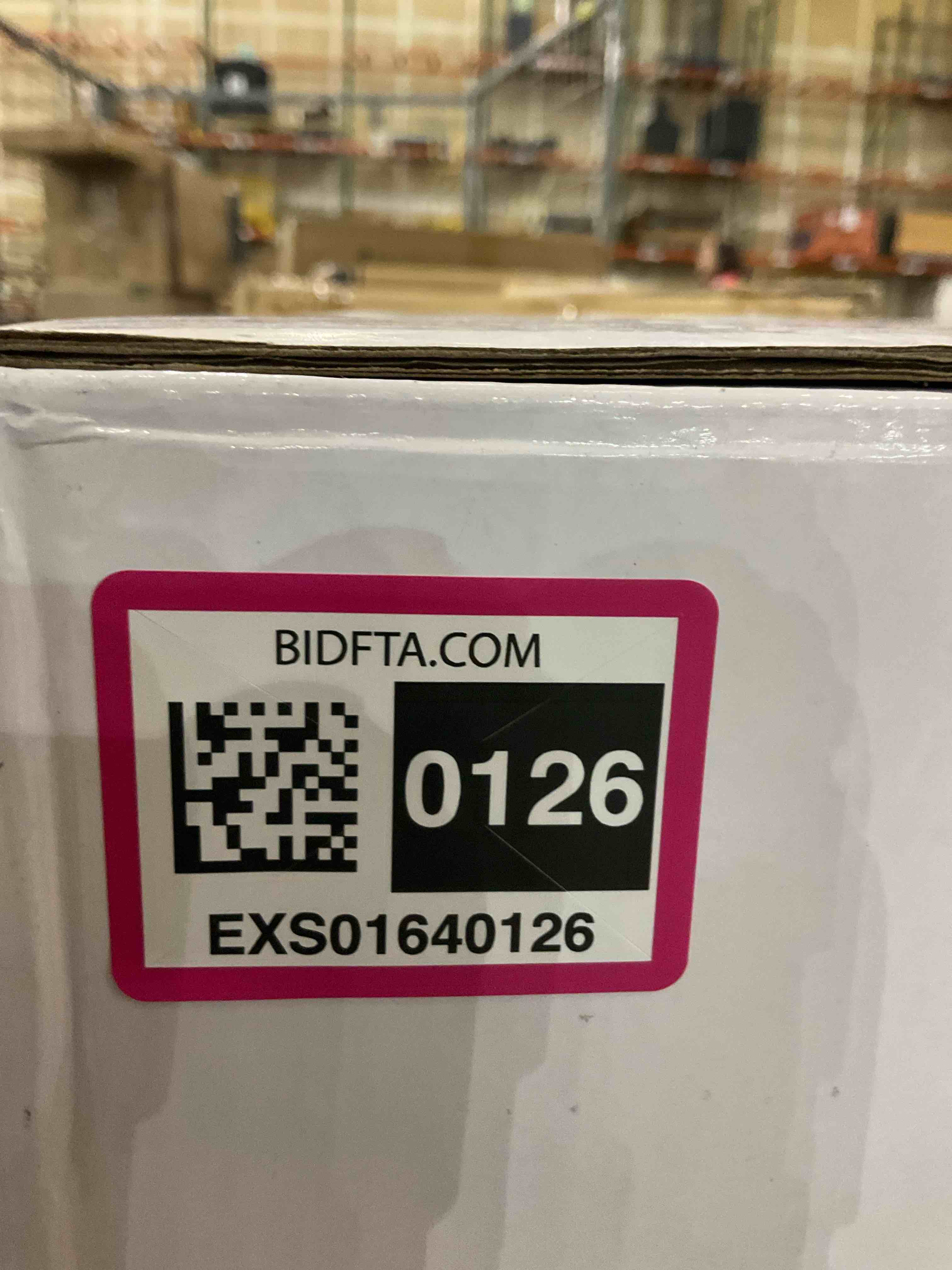 https://s3.amazonaws.com/lotting-images-prod/BargainHunt/EXS01640126_1721833682381.jpeg