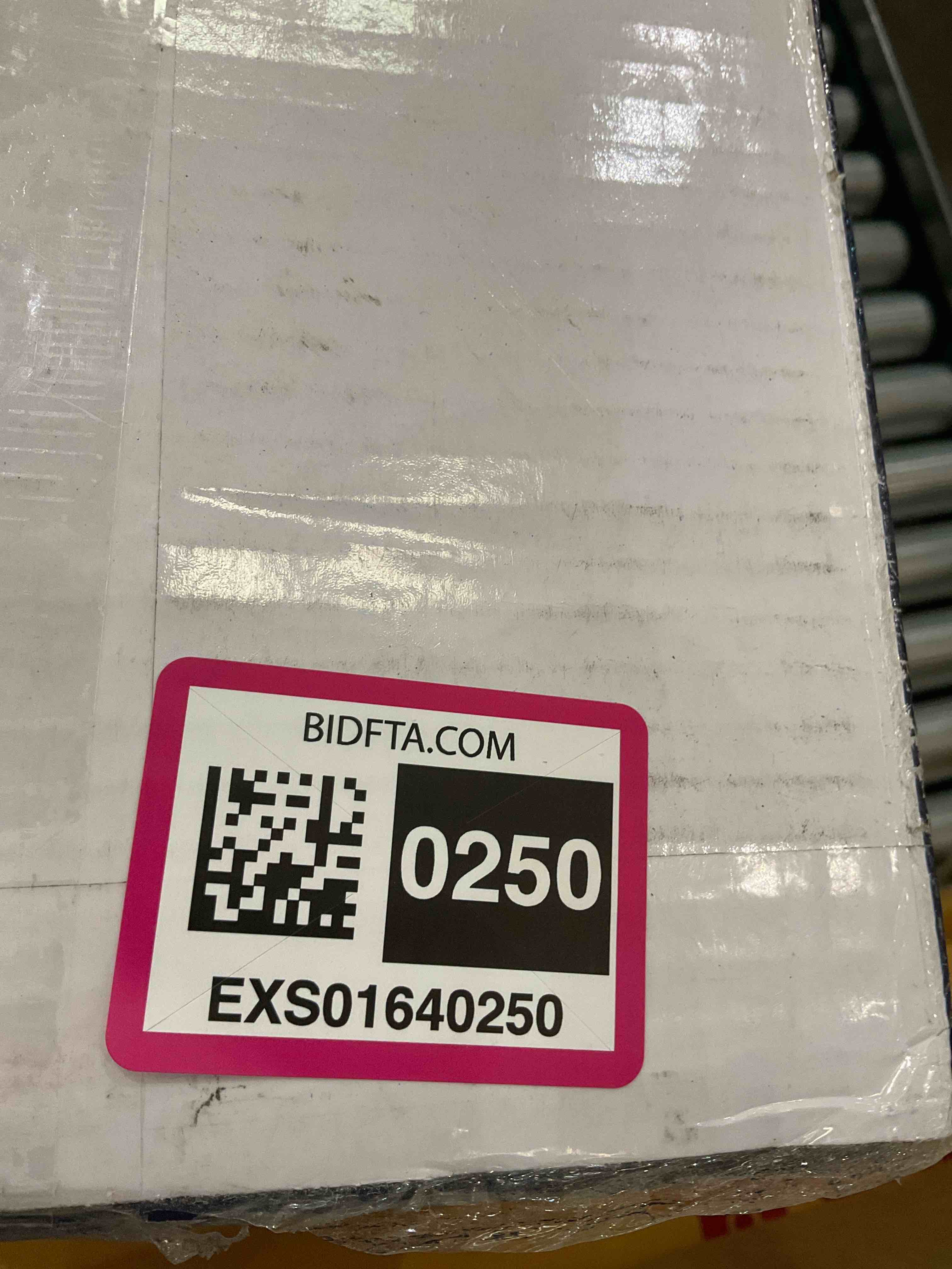 https://s3.amazonaws.com/lotting-images-prod/BargainHunt/EXS01640250_1721921404391.jpeg