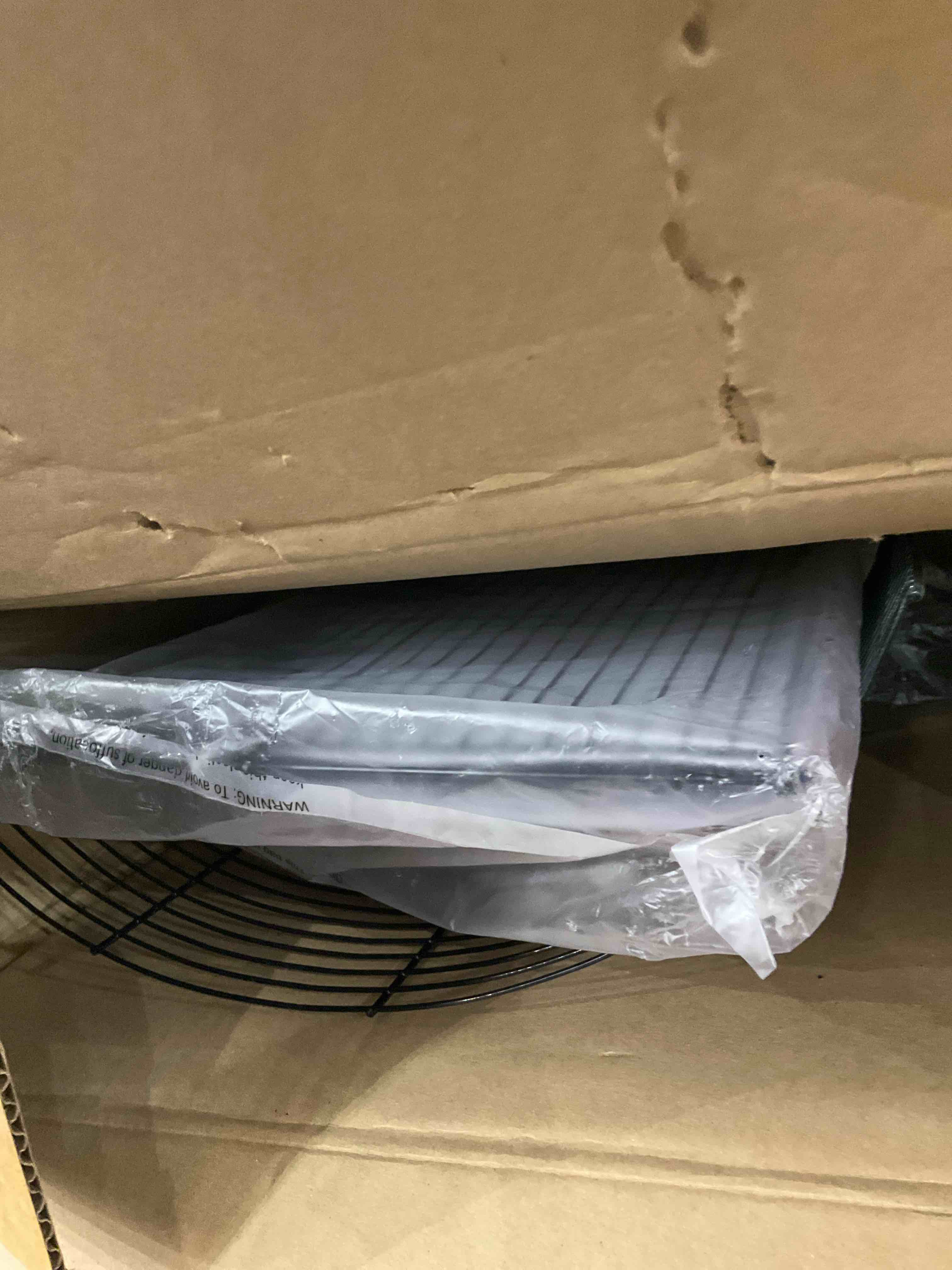 https://s3.amazonaws.com/lotting-images-prod/BargainHunt/EXS01640251_1721921506161.jpeg