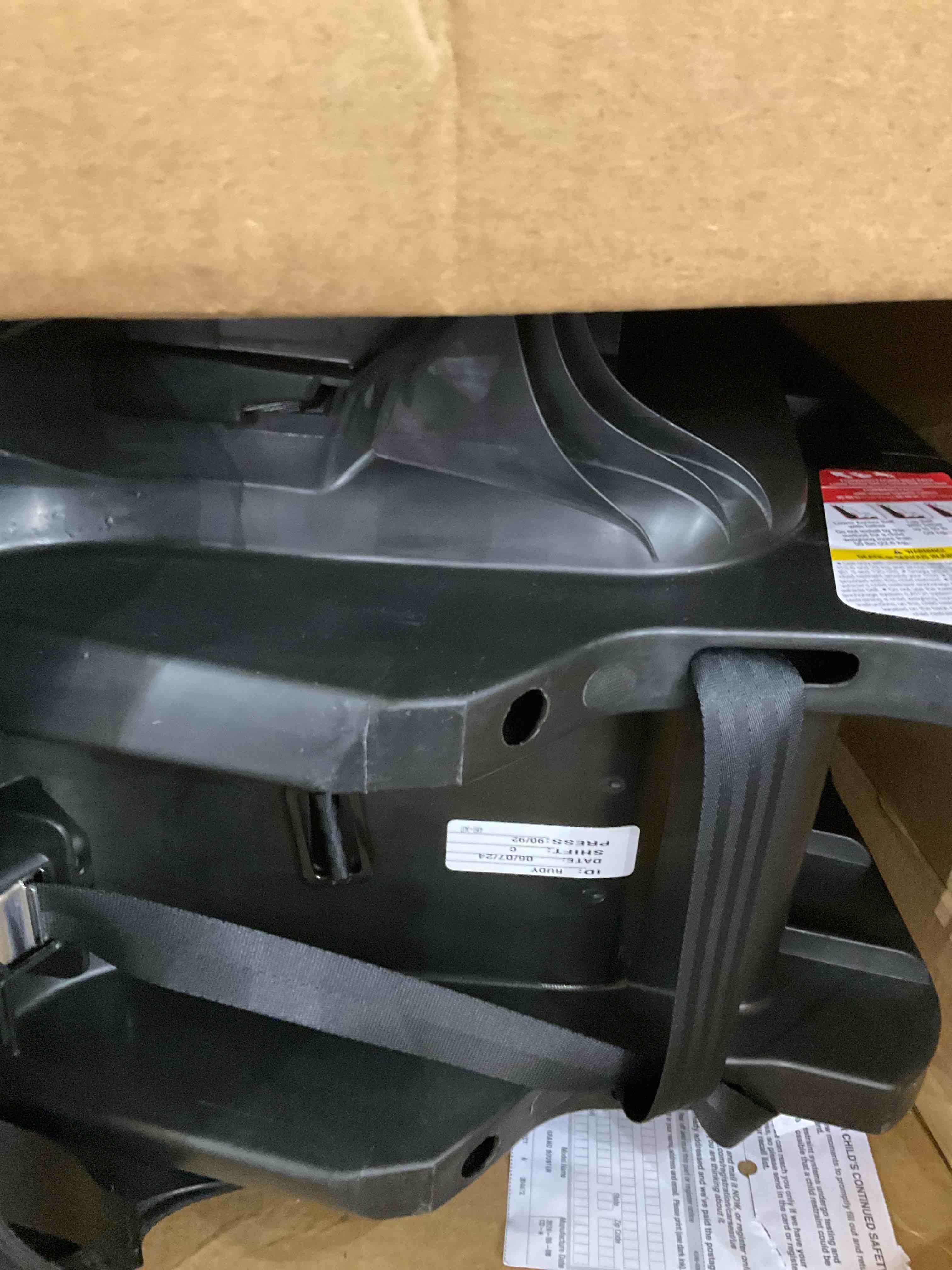 https://s3.amazonaws.com/lotting-images-prod/BargainHunt/EXS01640265_1721926453341.jpeg
