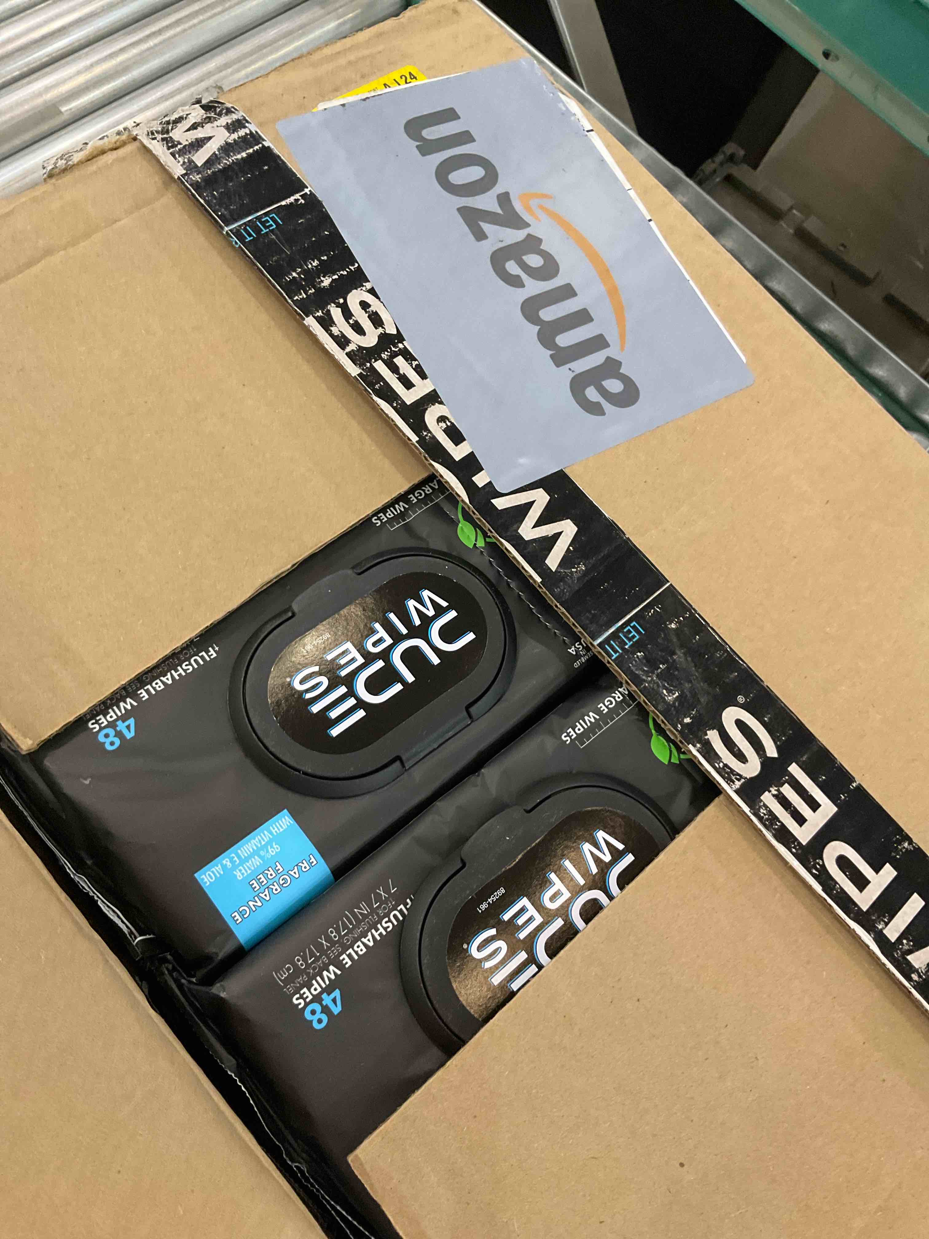 https://s3.amazonaws.com/lotting-images-prod/BargainHunt/EXS01640277_1721929429339.jpeg