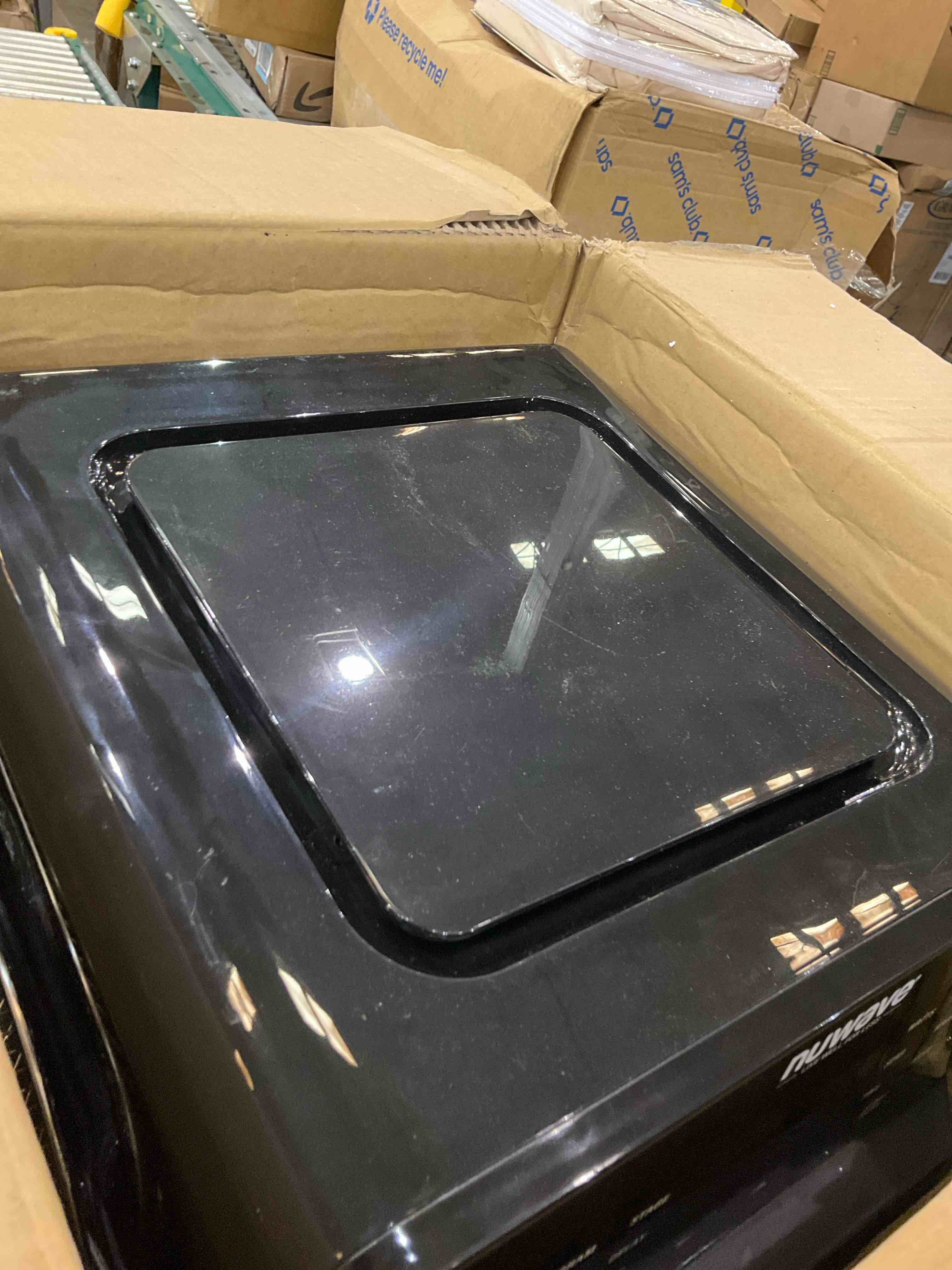 https://s3.amazonaws.com/lotting-images-prod/BargainHunt/EXS01640278_1721929711143.jpeg