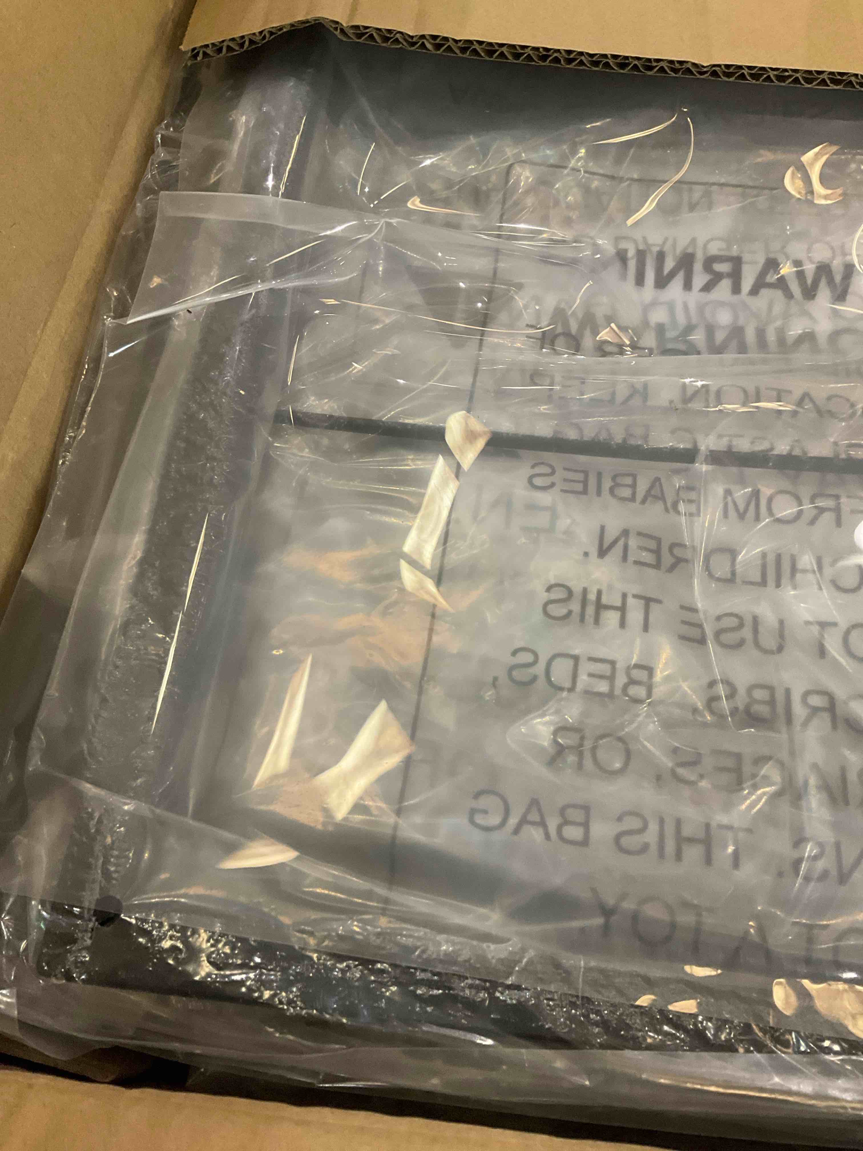 https://s3.amazonaws.com/lotting-images-prod/BargainHunt/EXS01640281_1721931798607.jpeg
