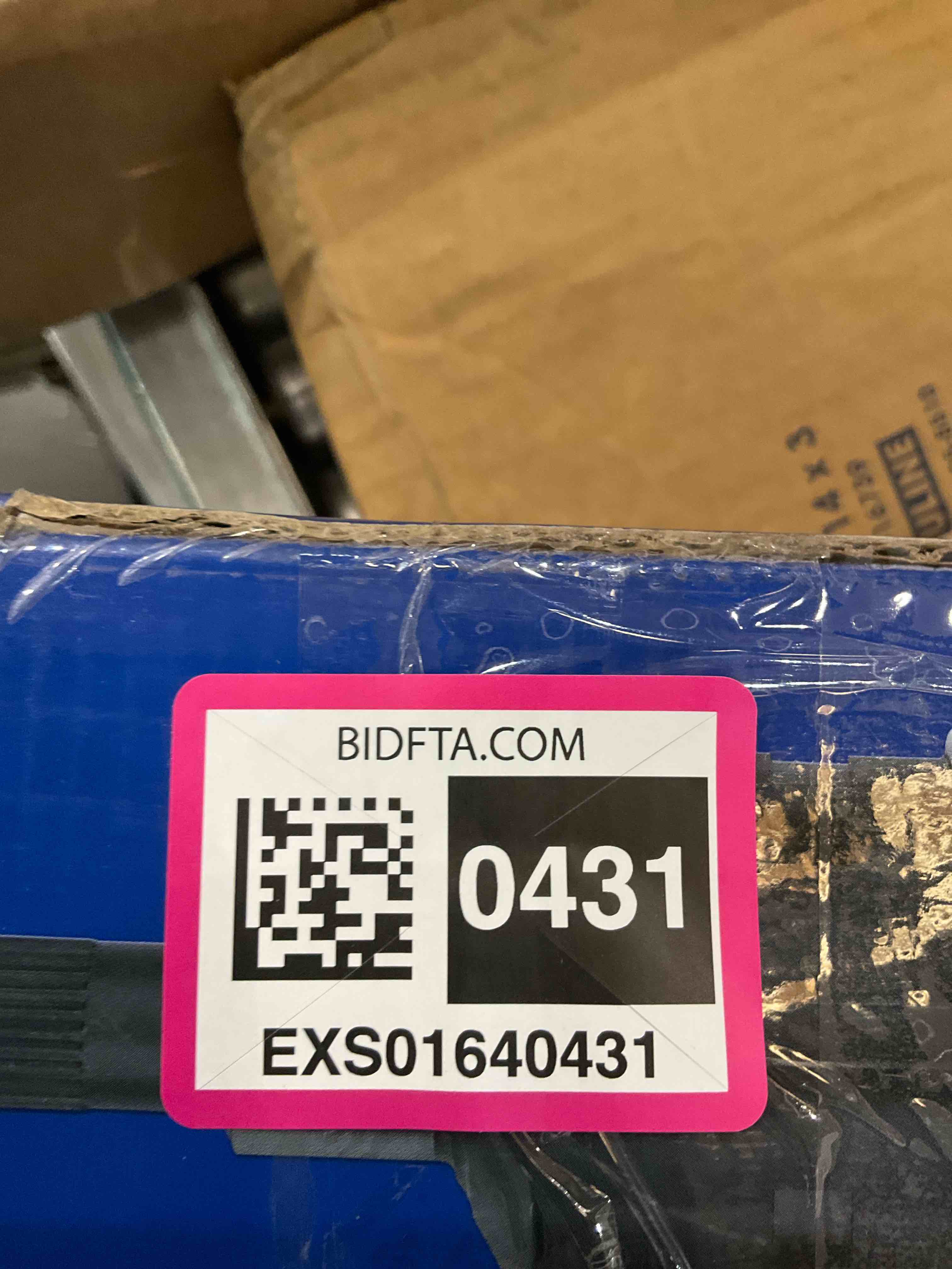 https://s3.amazonaws.com/lotting-images-prod/BargainHunt/EXS01640431_1722267552519.jpeg