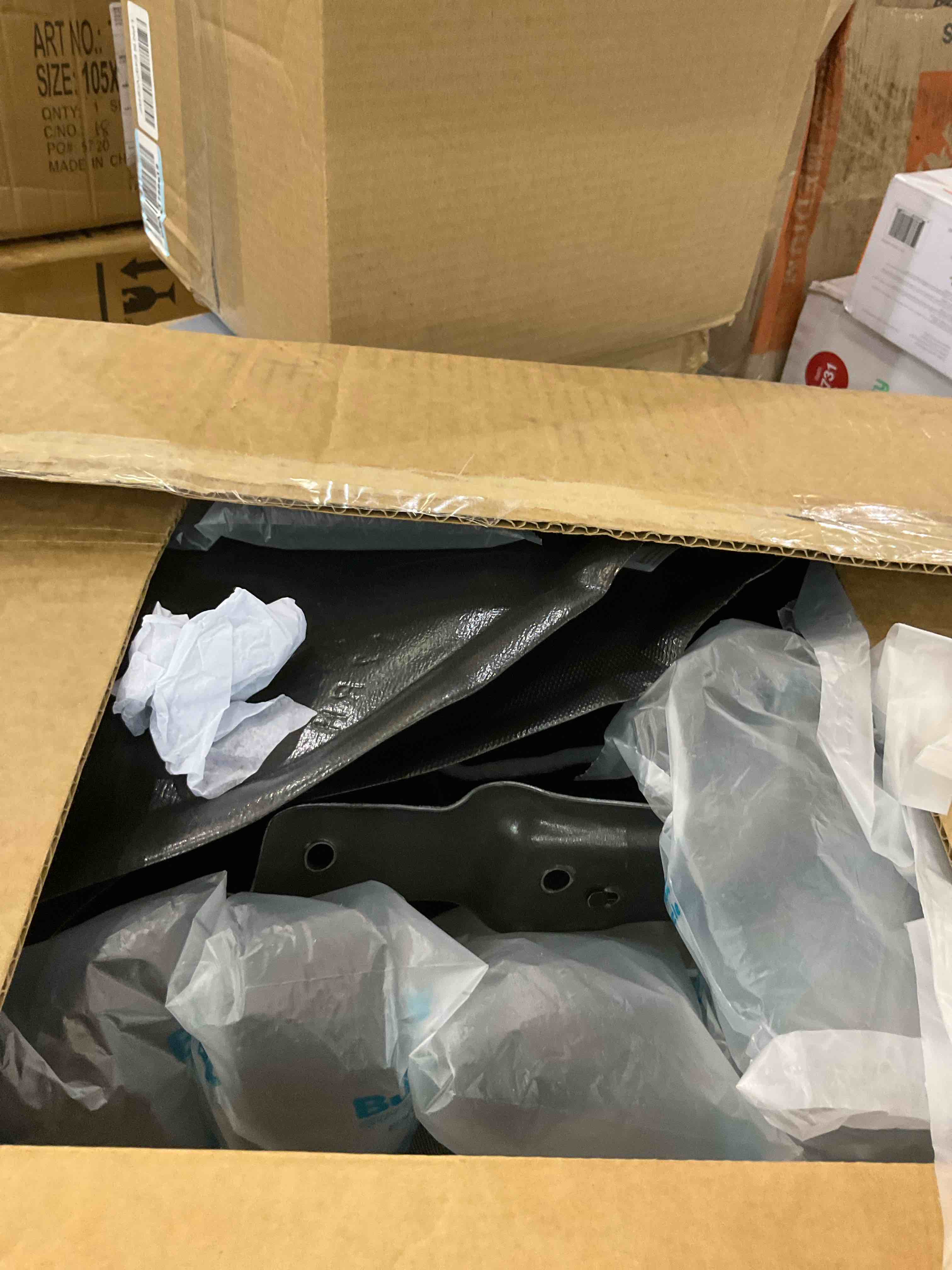 https://s3.amazonaws.com/lotting-images-prod/BargainHunt/EXS01640481_1722278163591.jpeg