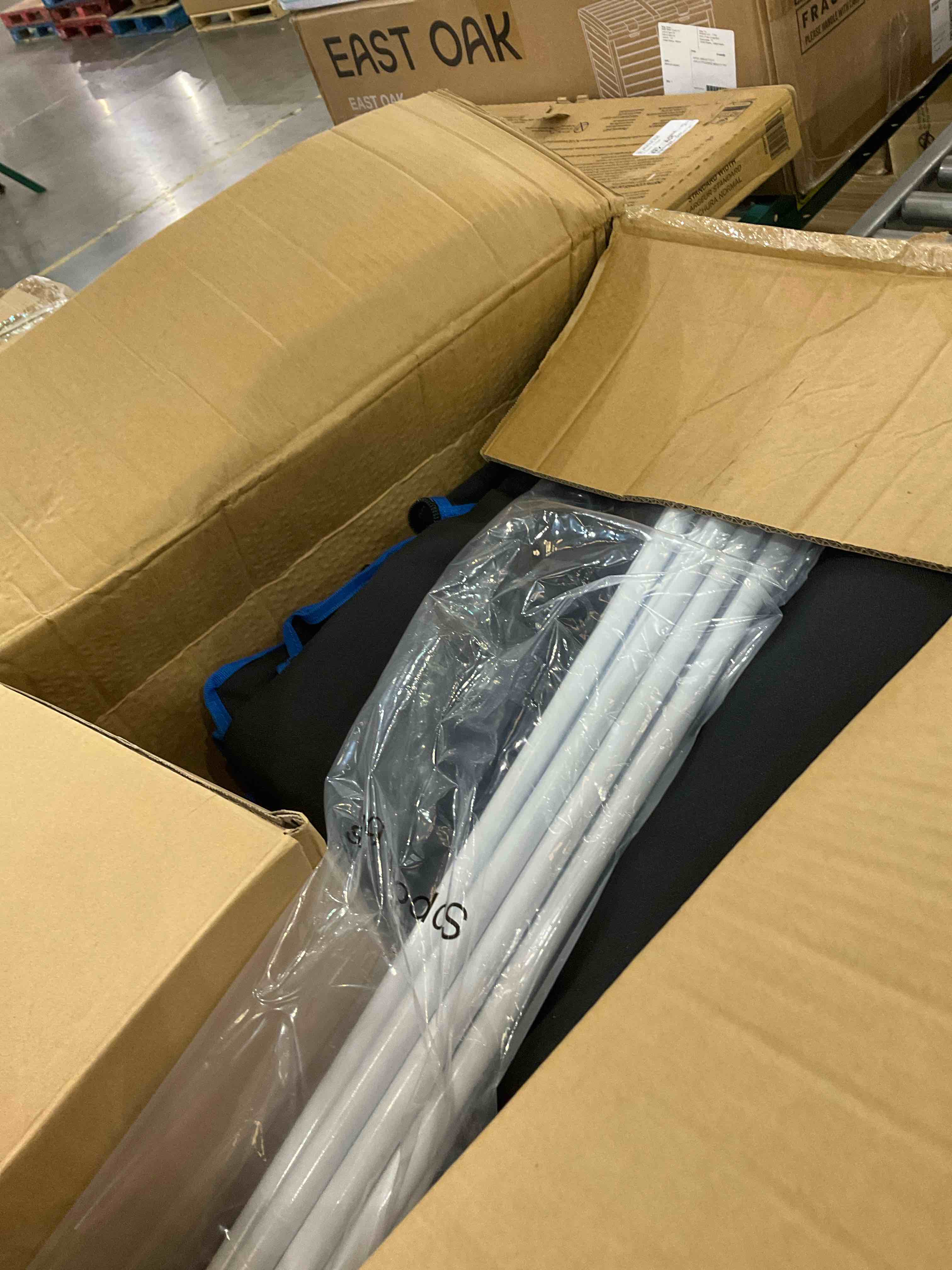https://s3.amazonaws.com/lotting-images-prod/BargainHunt/EXS01640647_1720620081067.jpeg