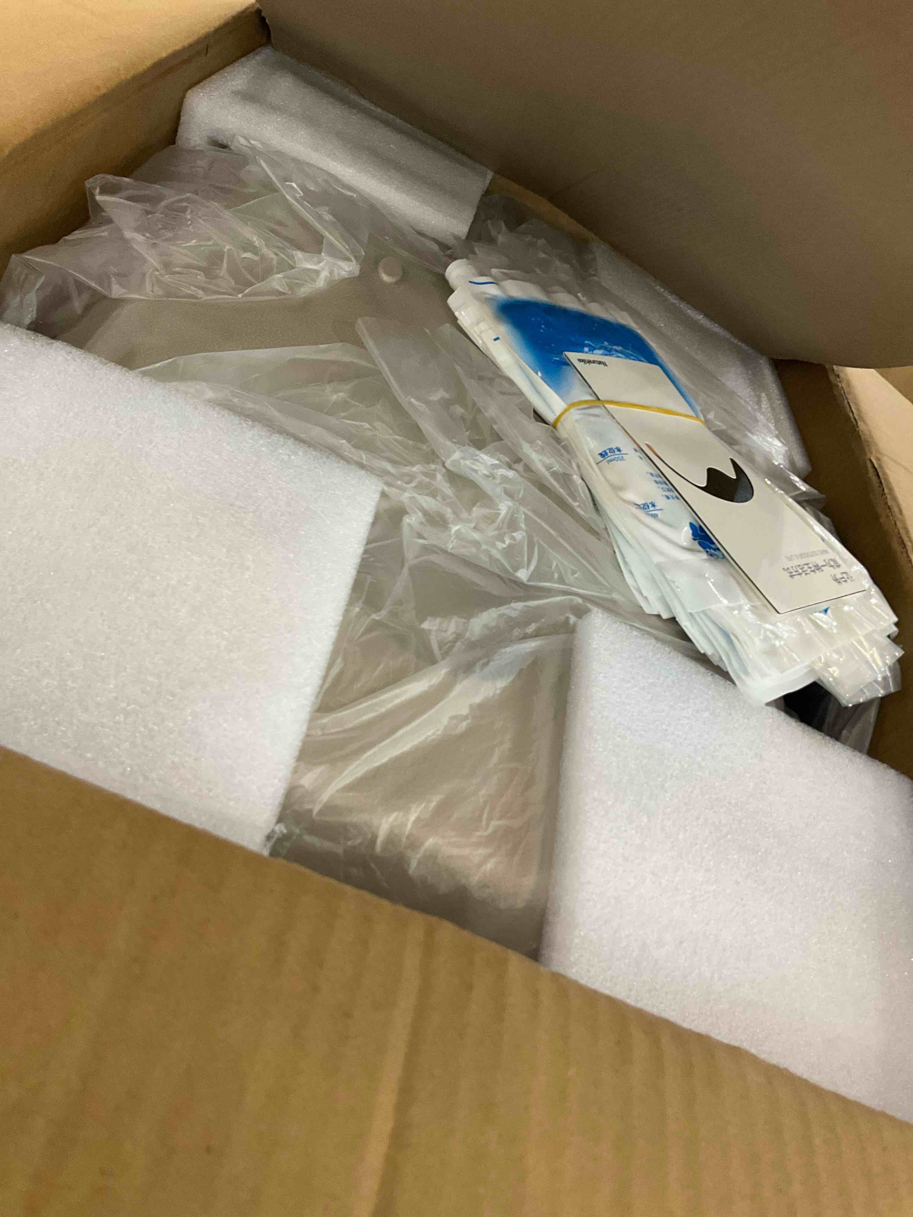 https://s3.amazonaws.com/lotting-images-prod/BargainHunt/EXS01640826_1721058253527.jpeg