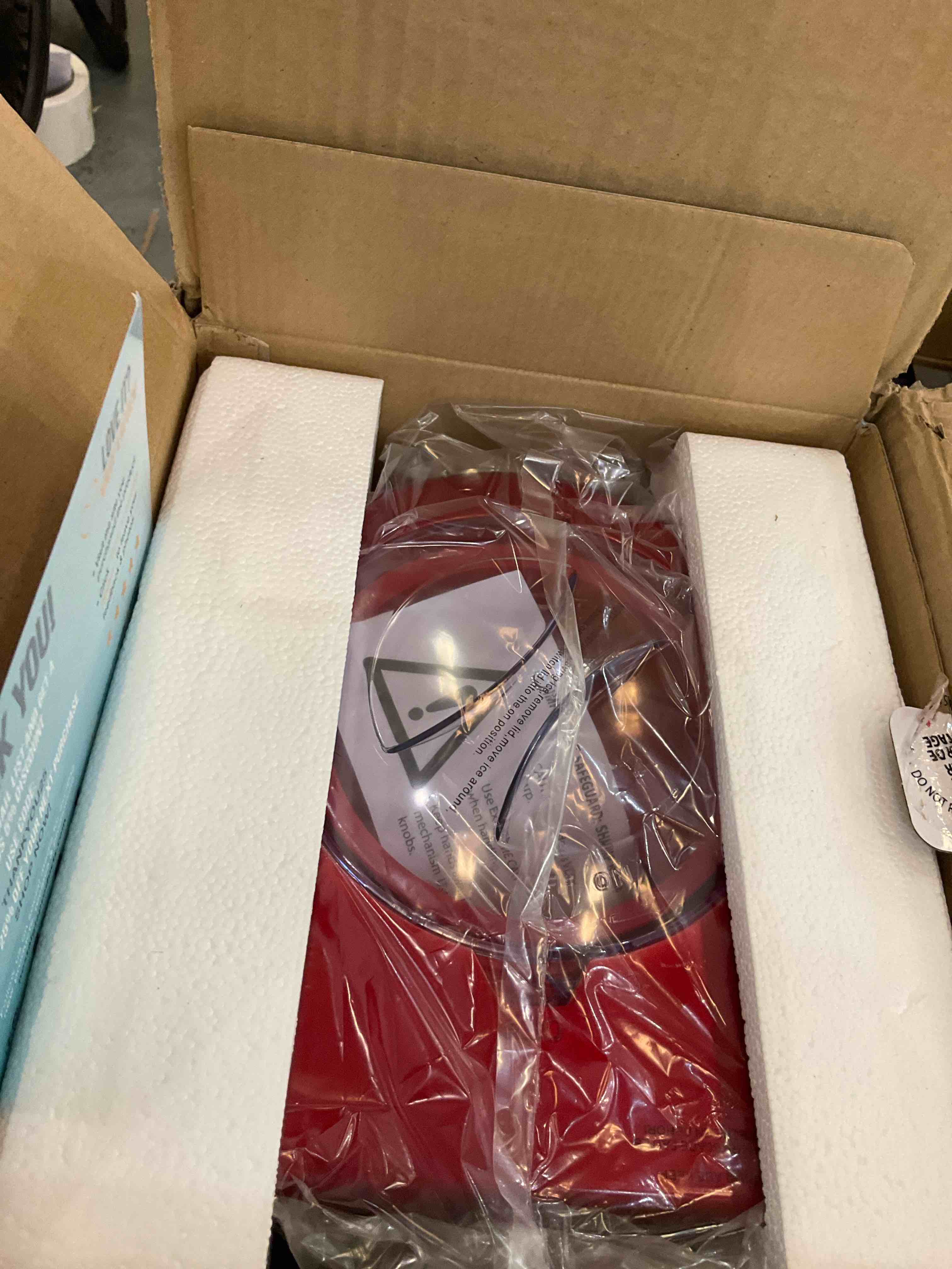 https://s3.amazonaws.com/lotting-images-prod/BargainHunt/EXS01640880_1721069810515.jpeg