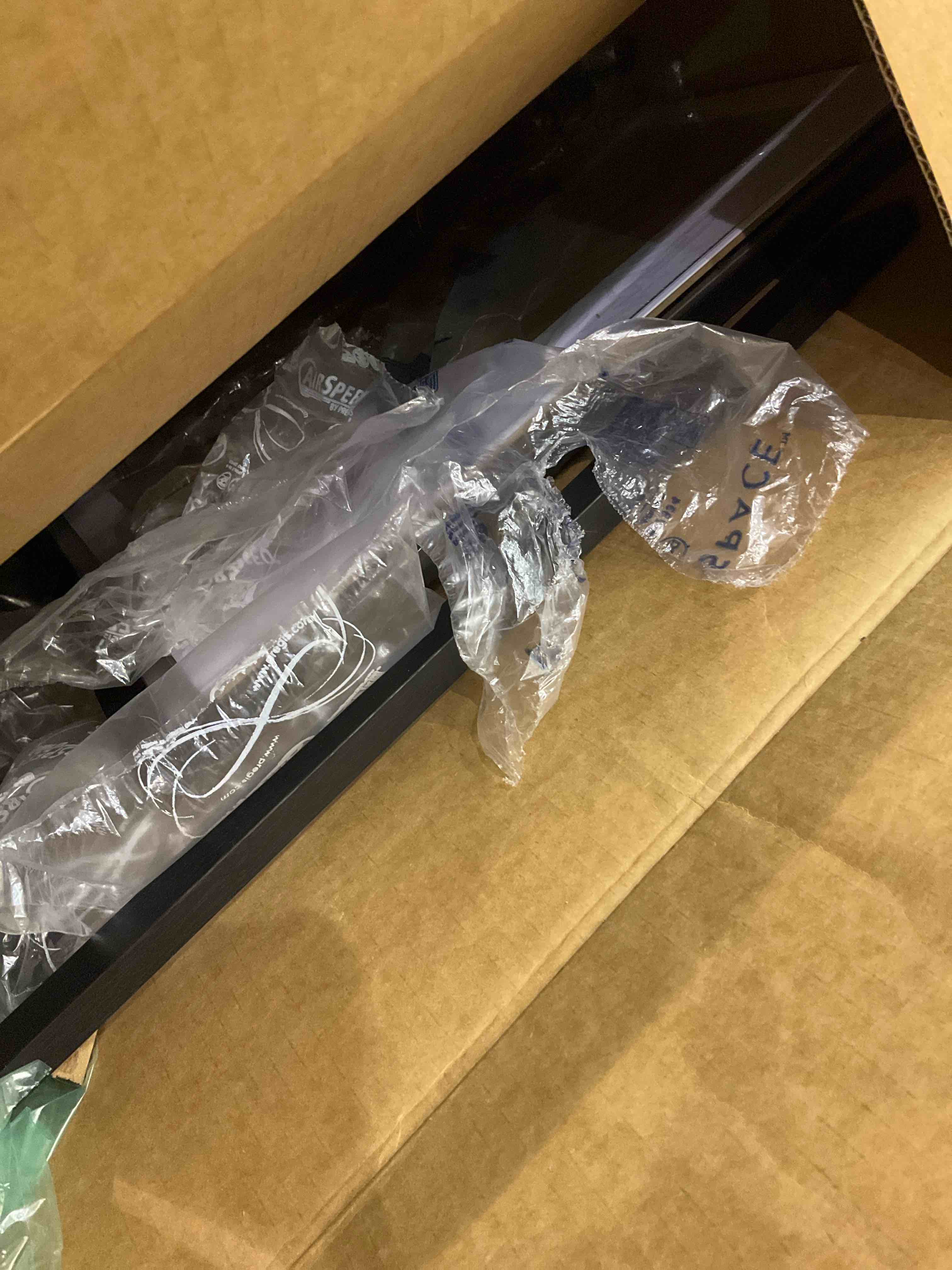 https://s3.amazonaws.com/lotting-images-prod/BargainHunt/EXS01640945_1721217080793.jpeg