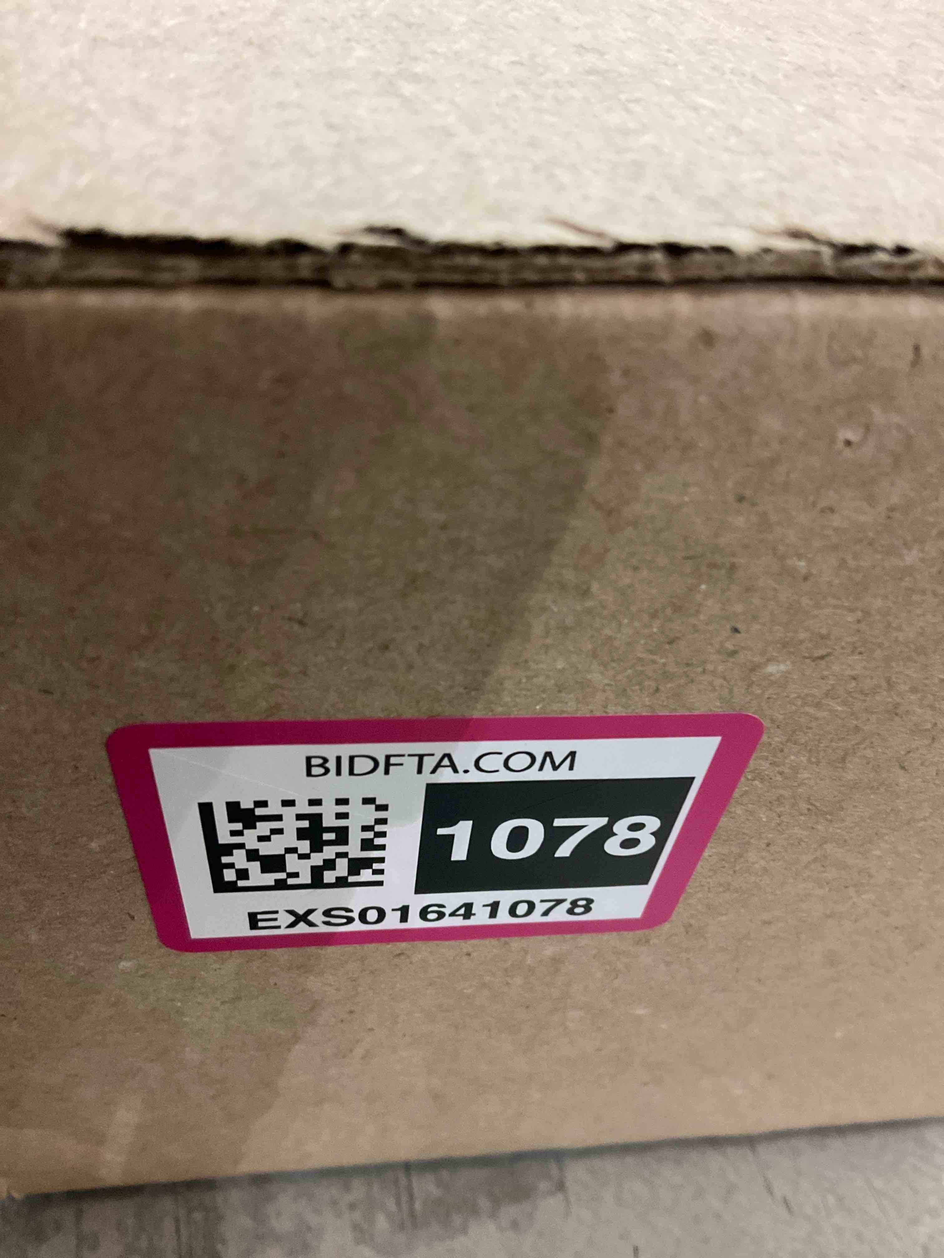 https://s3.amazonaws.com/lotting-images-prod/BargainHunt/EXS01641078_1721651532955.jpeg