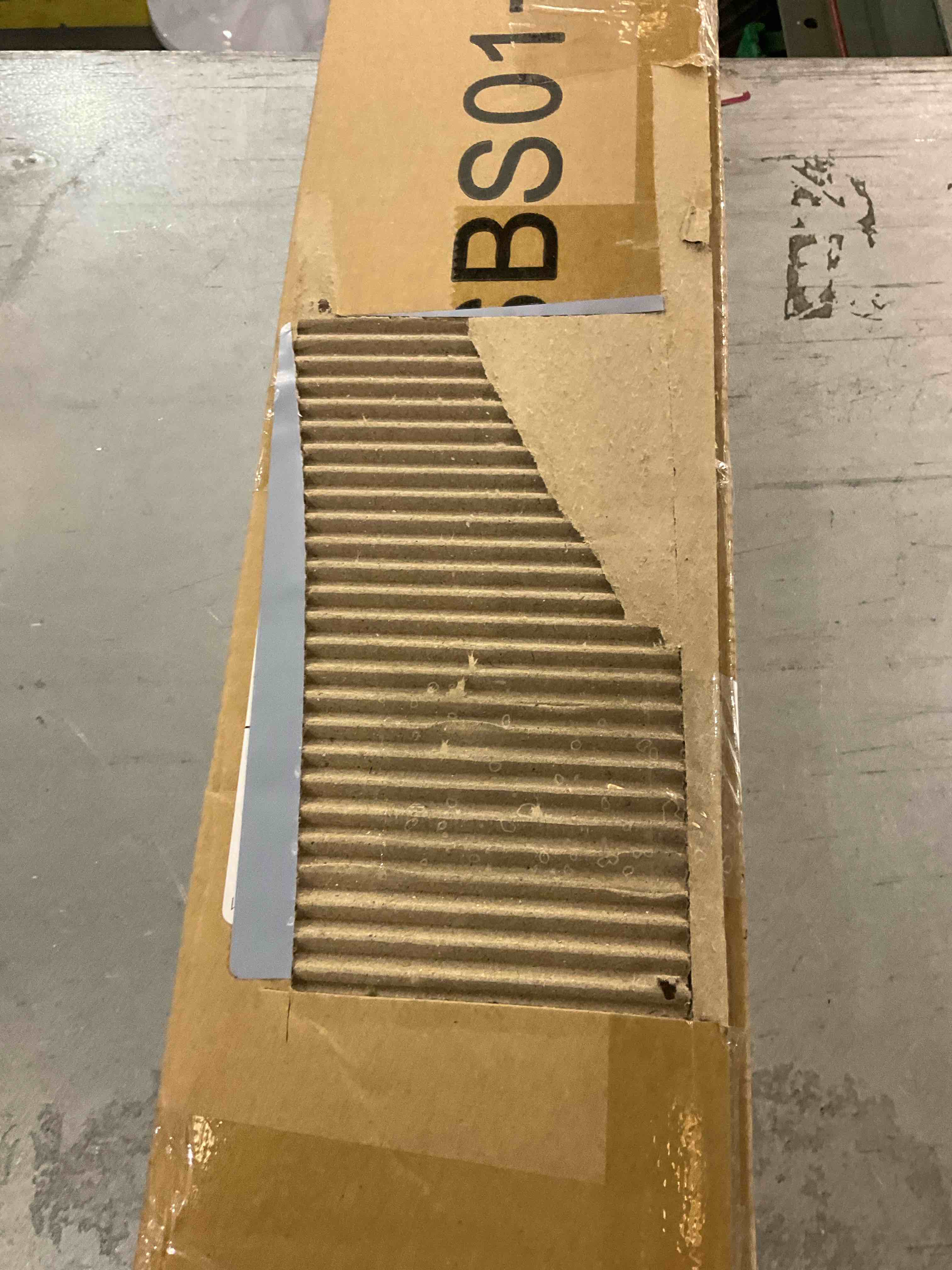 https://s3.amazonaws.com/lotting-images-prod/BargainHunt/EXS01641094_1721655906601.jpeg