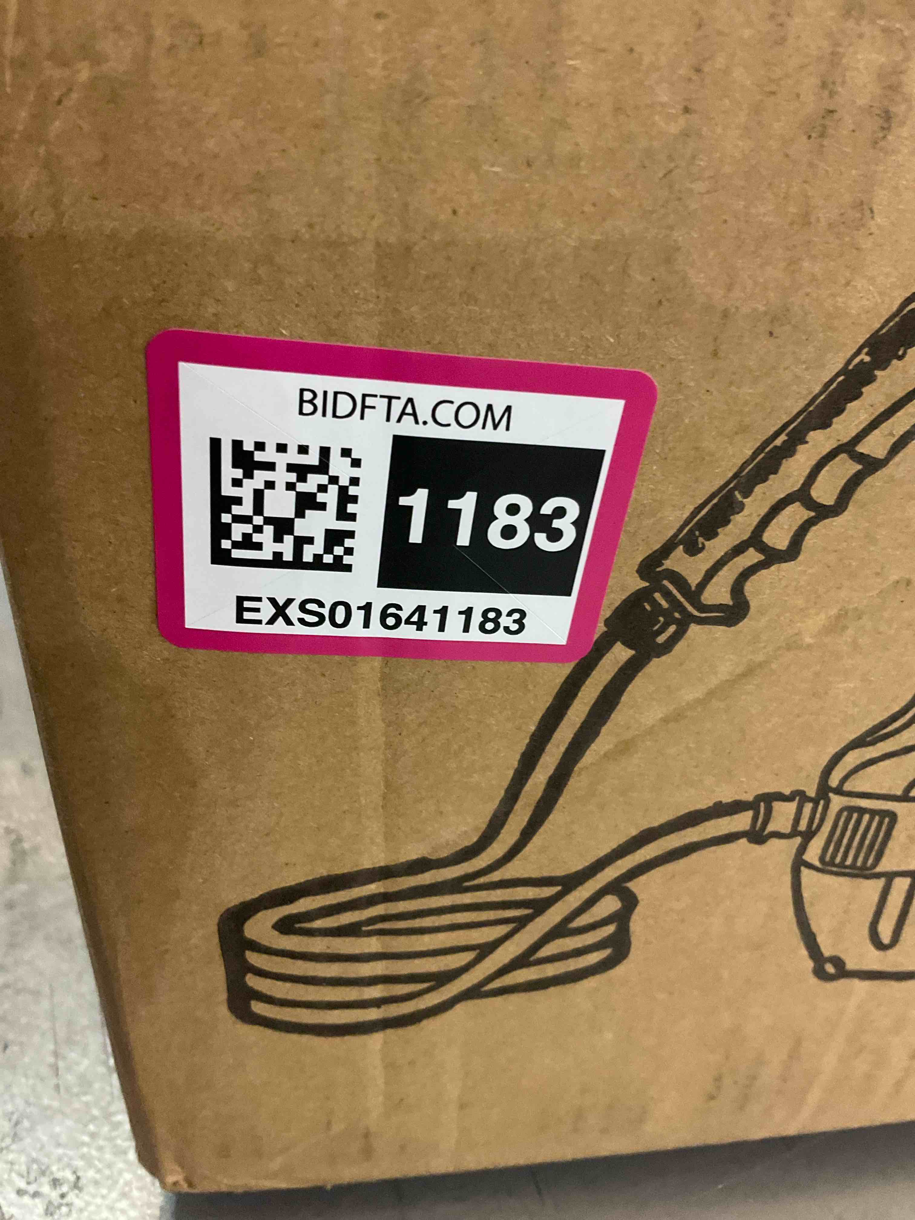 https://s3.amazonaws.com/lotting-images-prod/BargainHunt/EXS01641183_1721746851479.jpeg