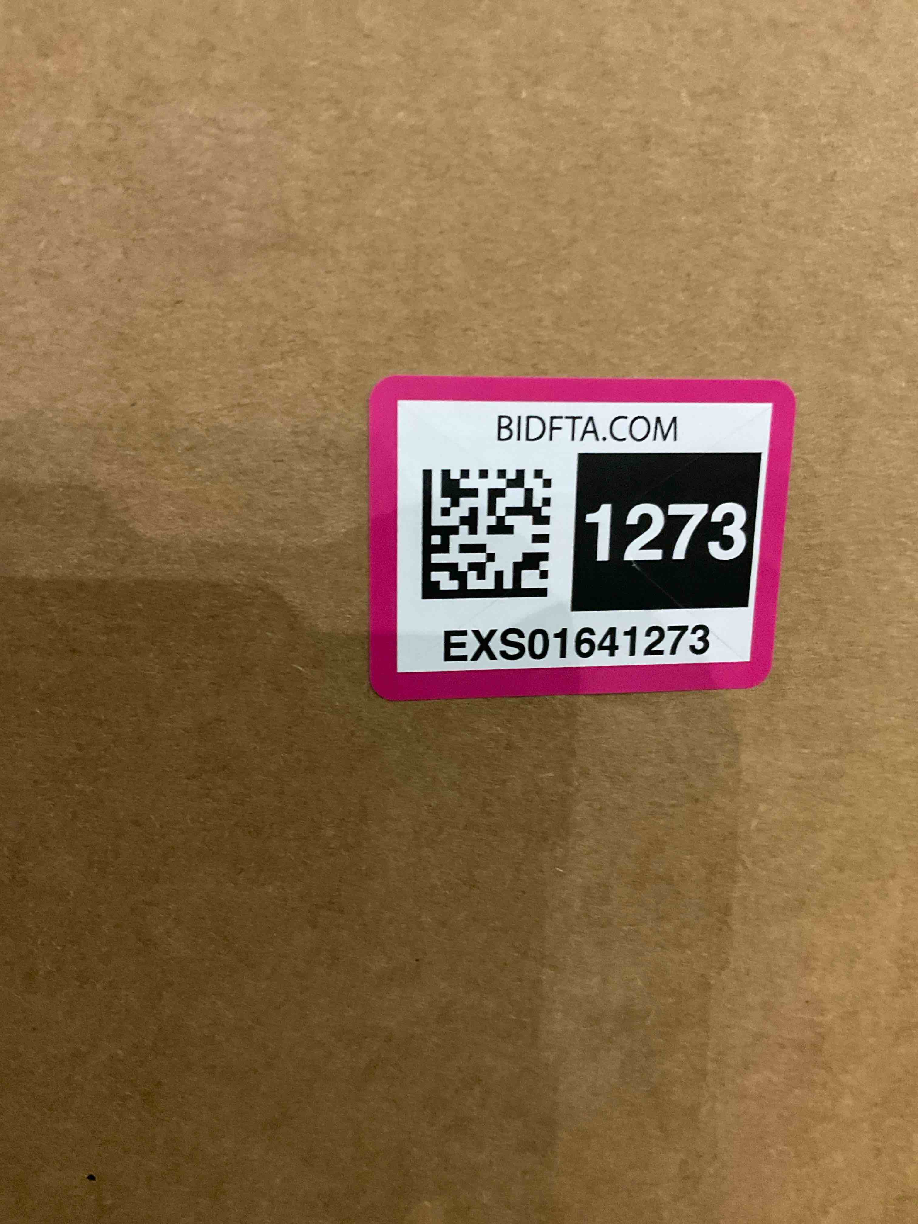 https://s3.amazonaws.com/lotting-images-prod/BargainHunt/EXS01641273_1721824548073.jpeg