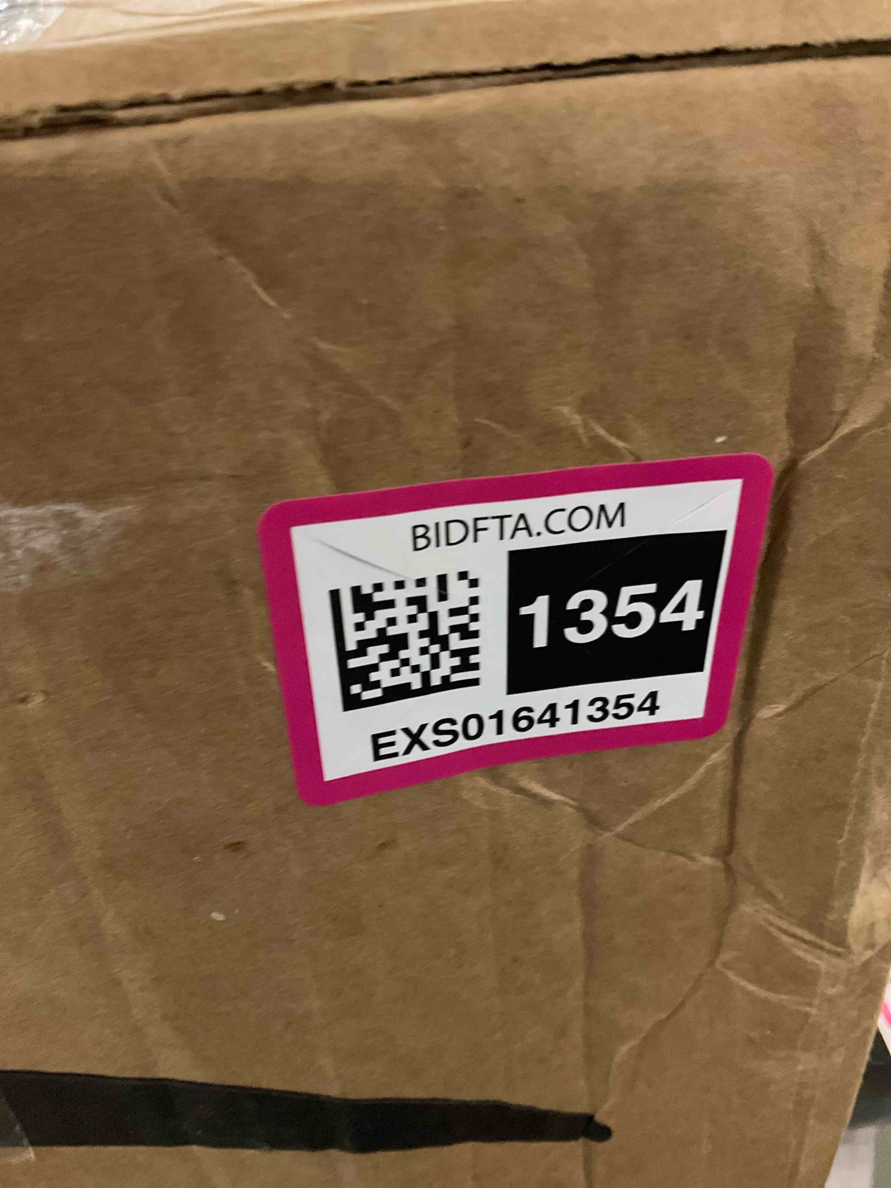 https://s3.amazonaws.com/lotting-images-prod/BargainHunt/EXS01641354_1721839820861.jpeg