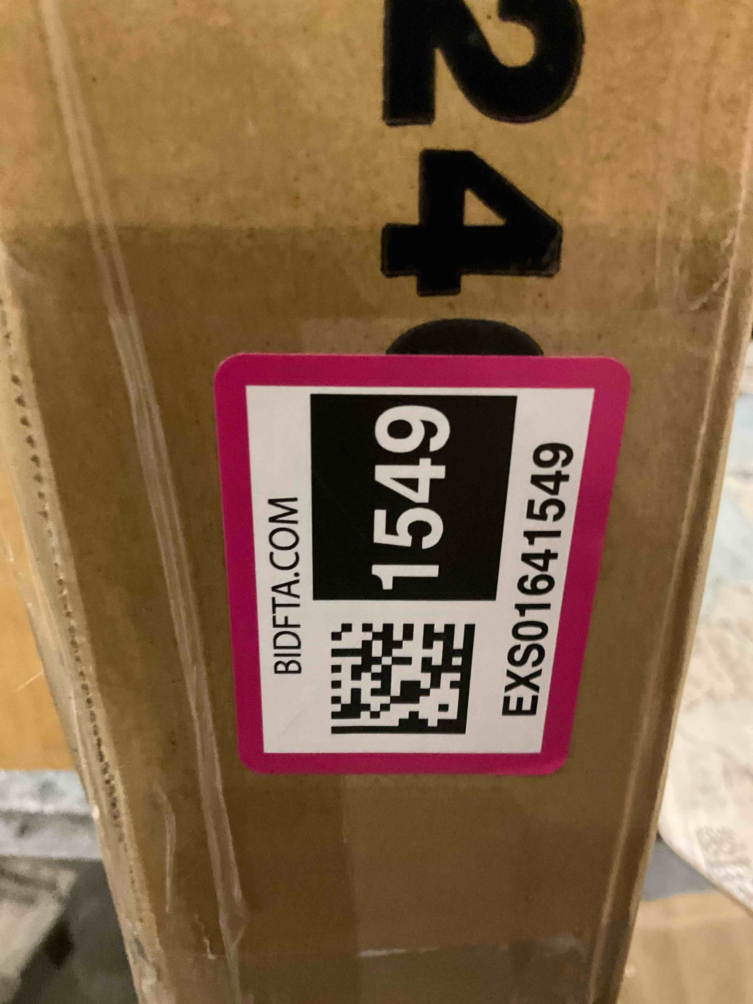 https://s3.amazonaws.com/lotting-images-prod/BargainHunt/EXS01641549_1720701156724.jpeg