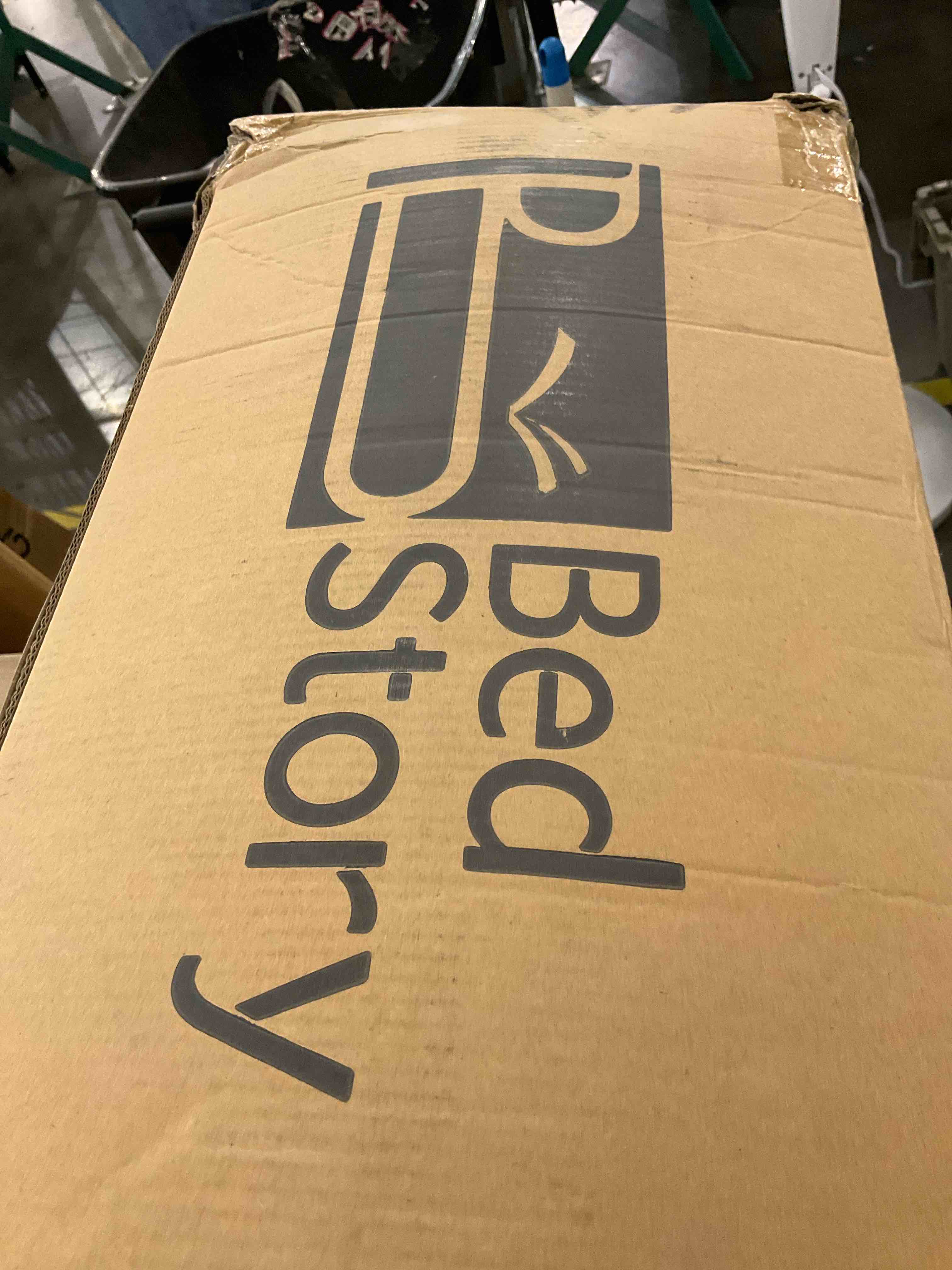 https://s3.amazonaws.com/lotting-images-prod/BargainHunt/EXS01641869_1721143683344.jpeg