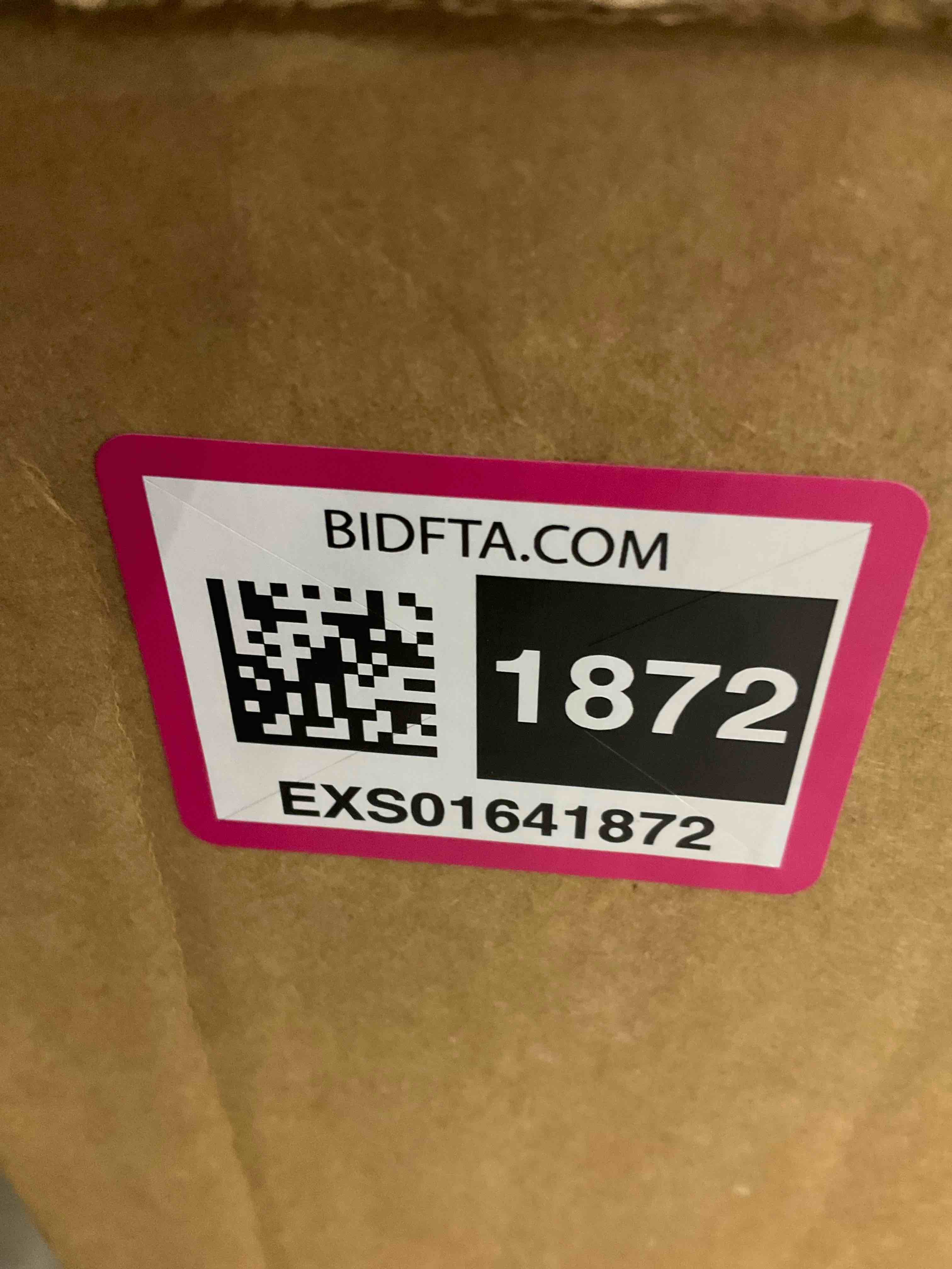 https://s3.amazonaws.com/lotting-images-prod/BargainHunt/EXS01641872_1721144074826.jpeg
