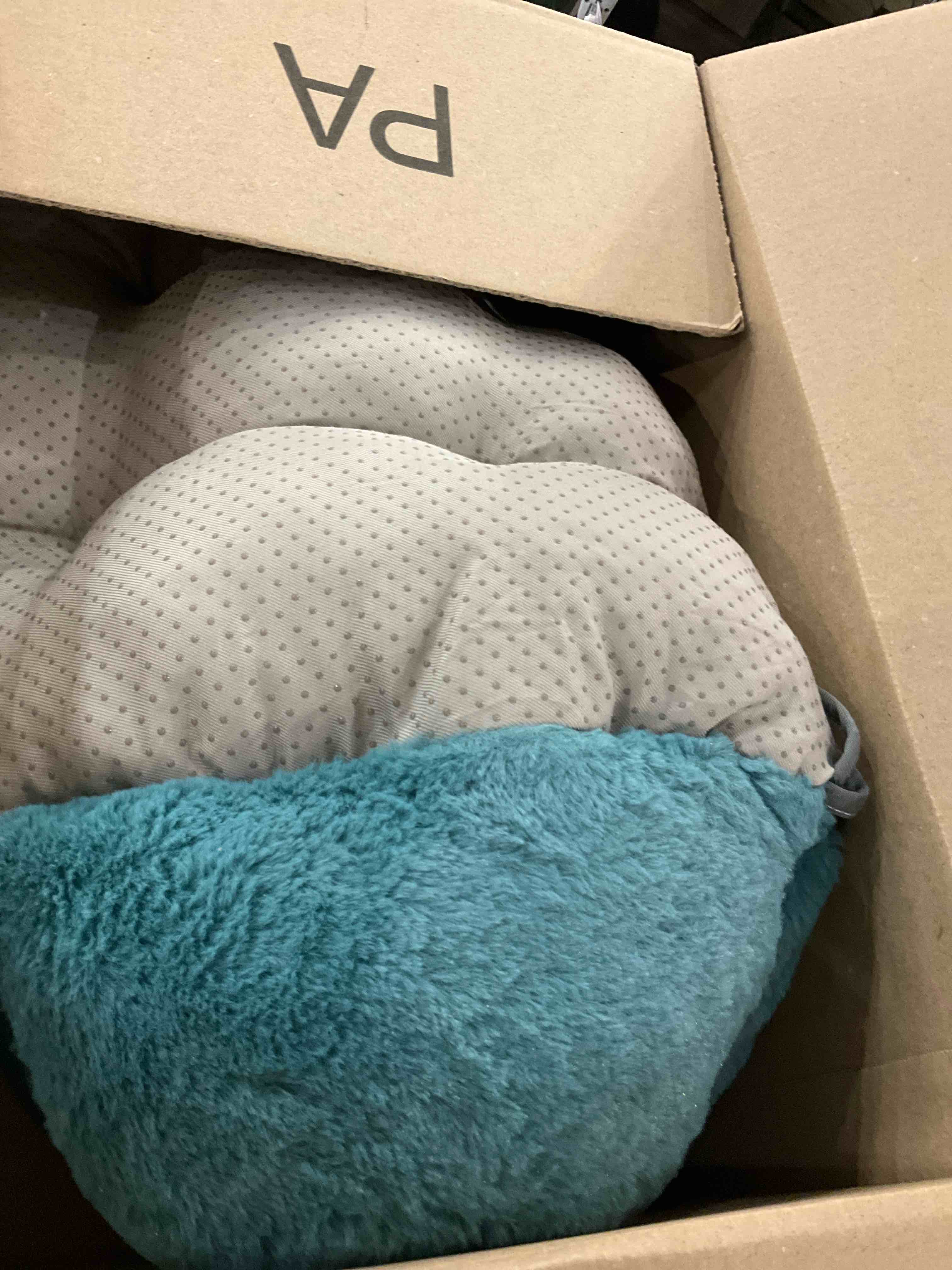 https://s3.amazonaws.com/lotting-images-prod/BargainHunt/EXS01641949_1721312879533.jpeg