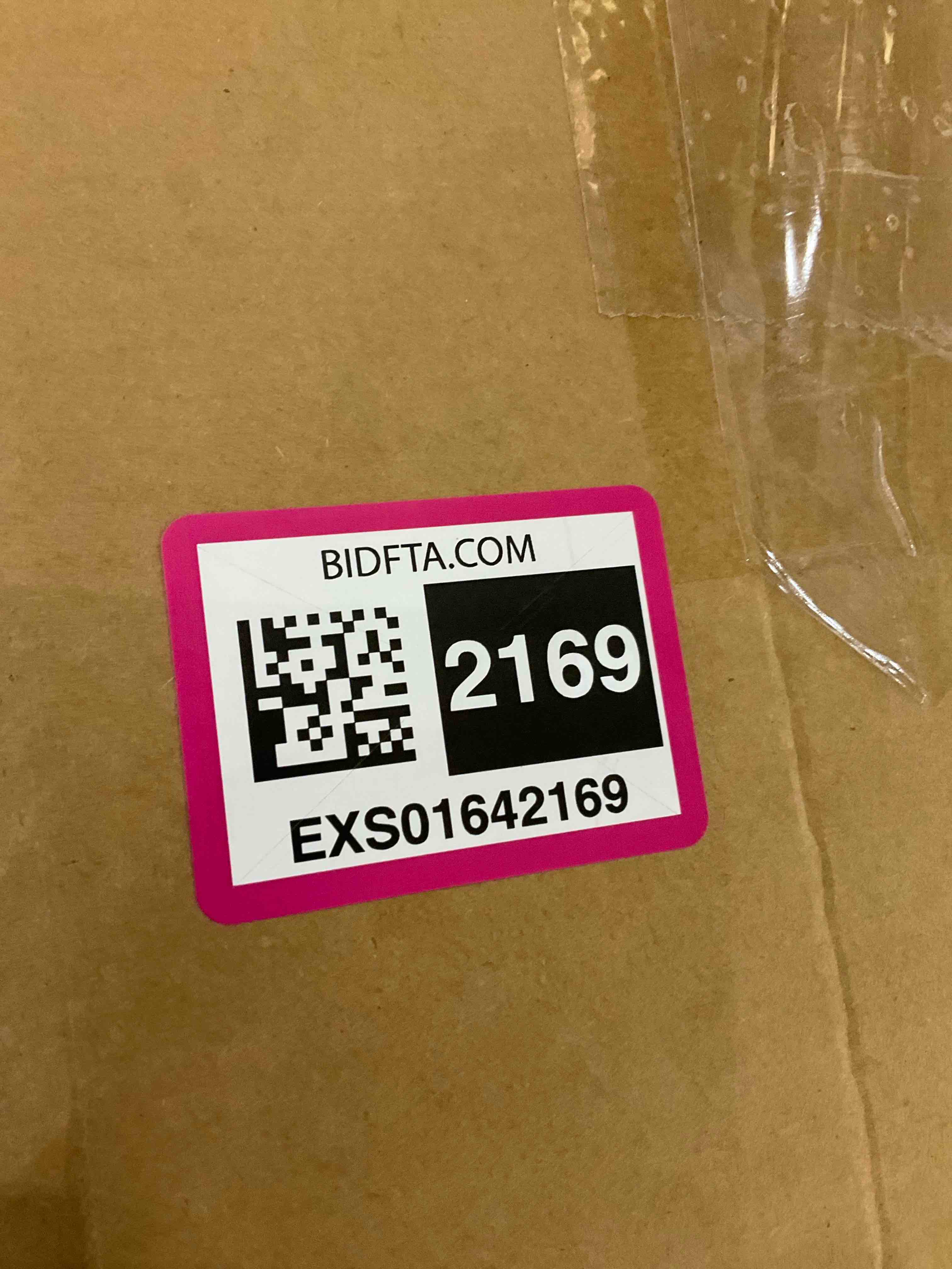 https://s3.amazonaws.com/lotting-images-prod/BargainHunt/EXS01642169_1721652251361.jpeg