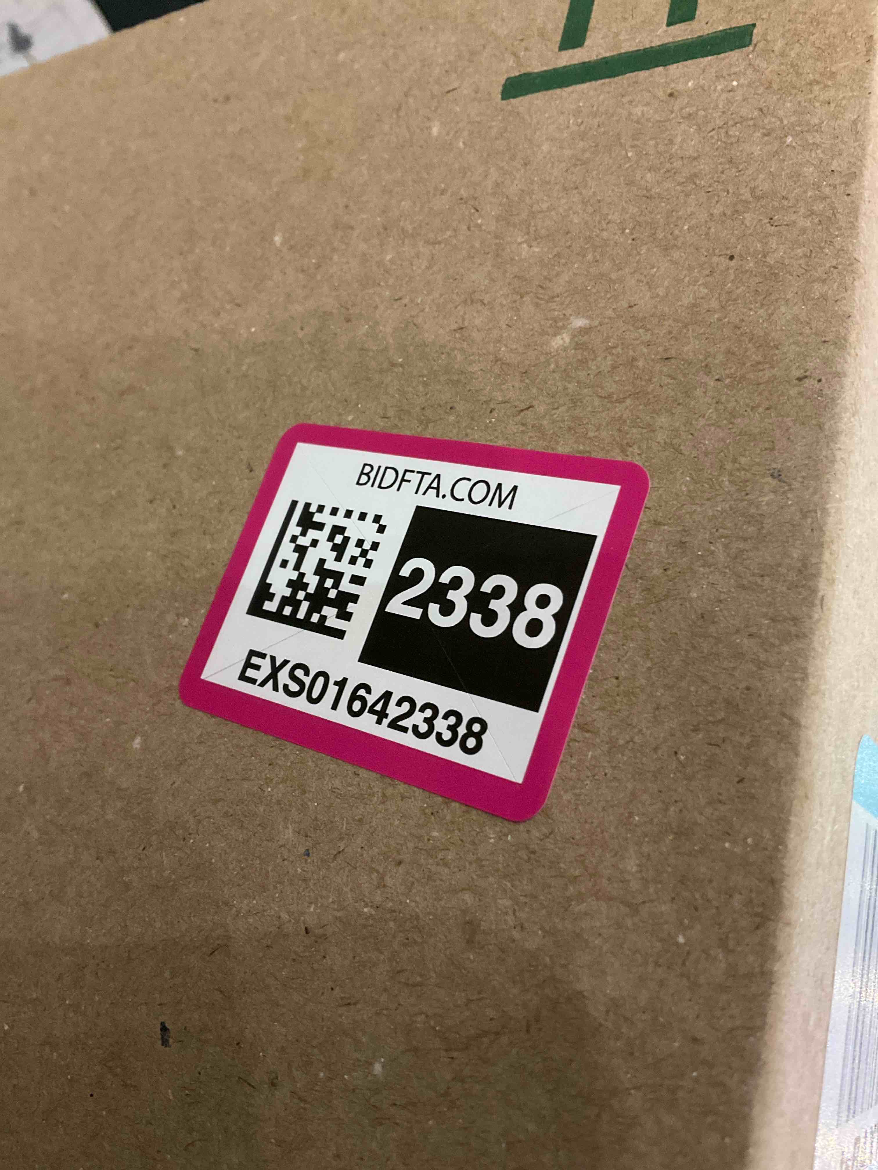 https://s3.amazonaws.com/lotting-images-prod/BargainHunt/EXS01642338_1721834754042.jpeg