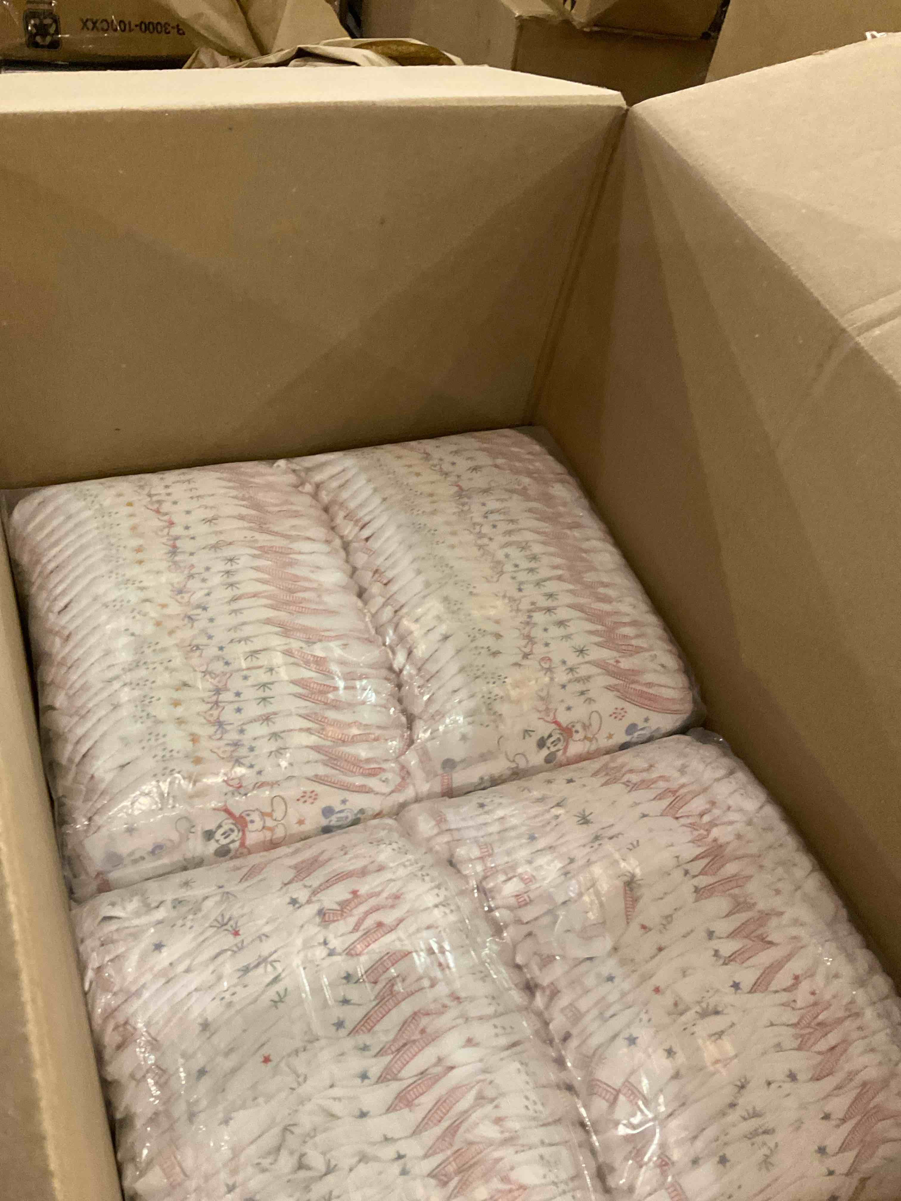https://s3.amazonaws.com/lotting-images-prod/BargainHunt/EXS01643297_1721312484077.jpeg