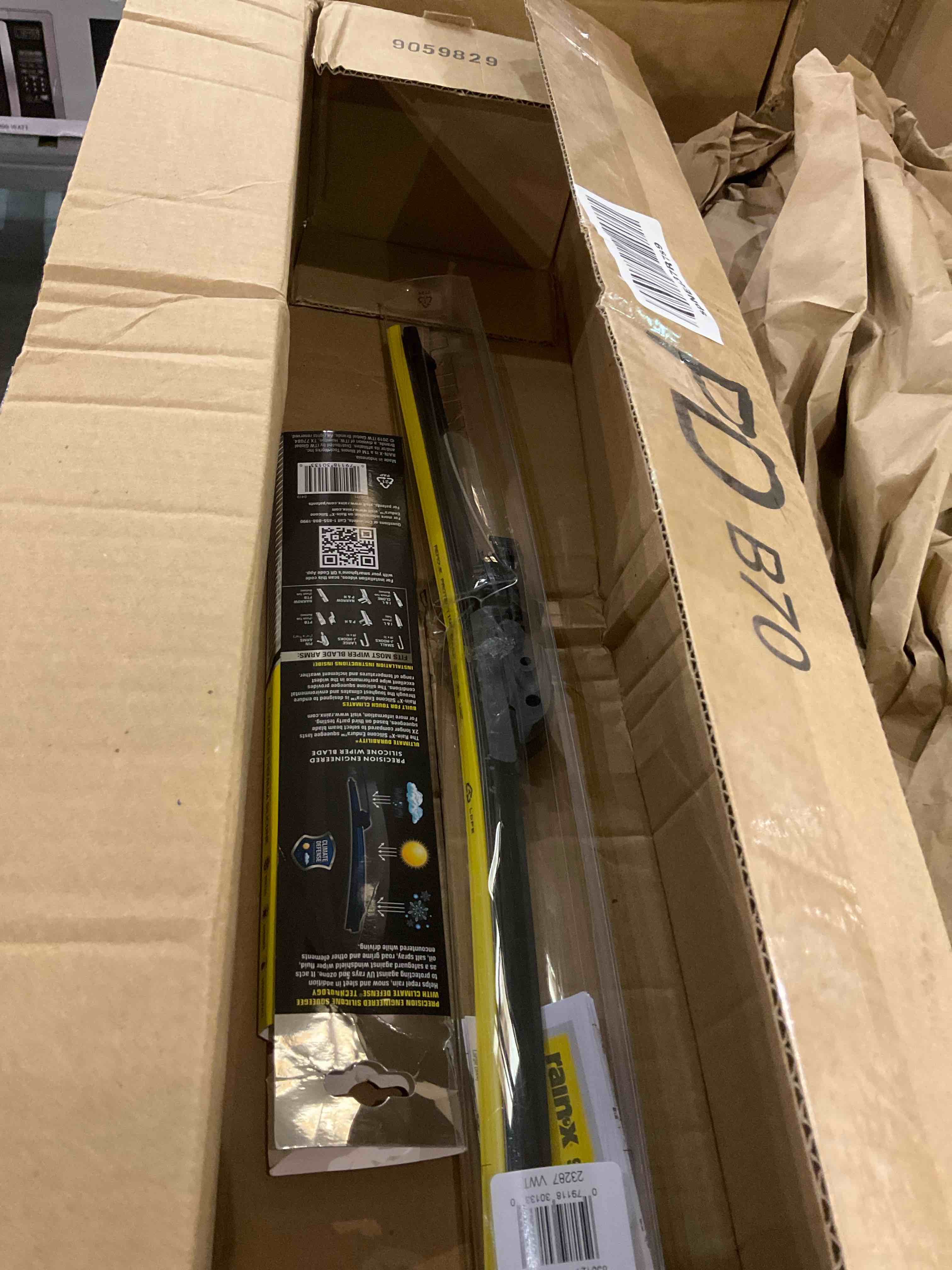 https://s3.amazonaws.com/lotting-images-prod/BargainHunt/EXS01643311_1721314451300.jpeg