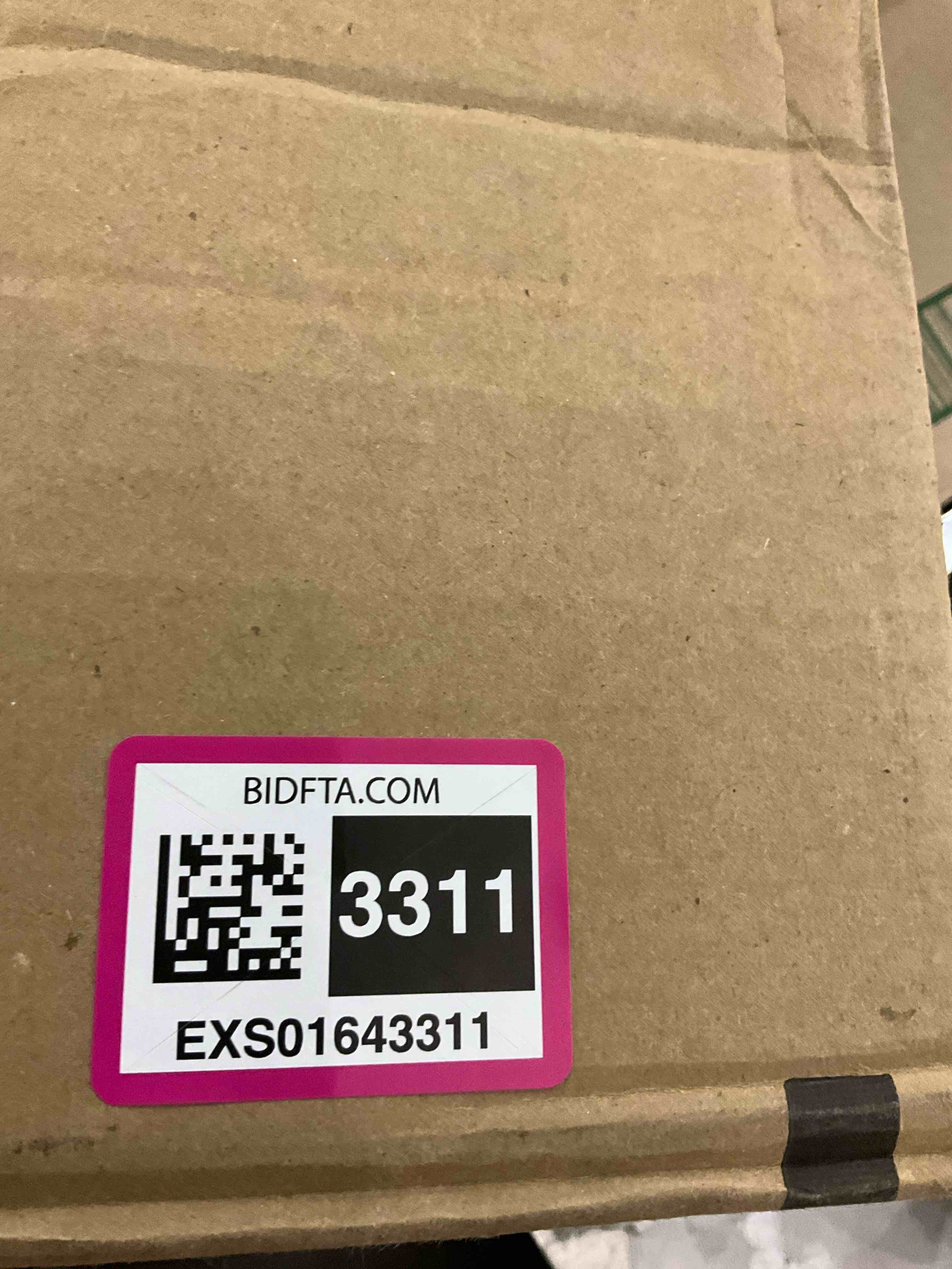 https://s3.amazonaws.com/lotting-images-prod/BargainHunt/EXS01643311_1721314517585.jpeg