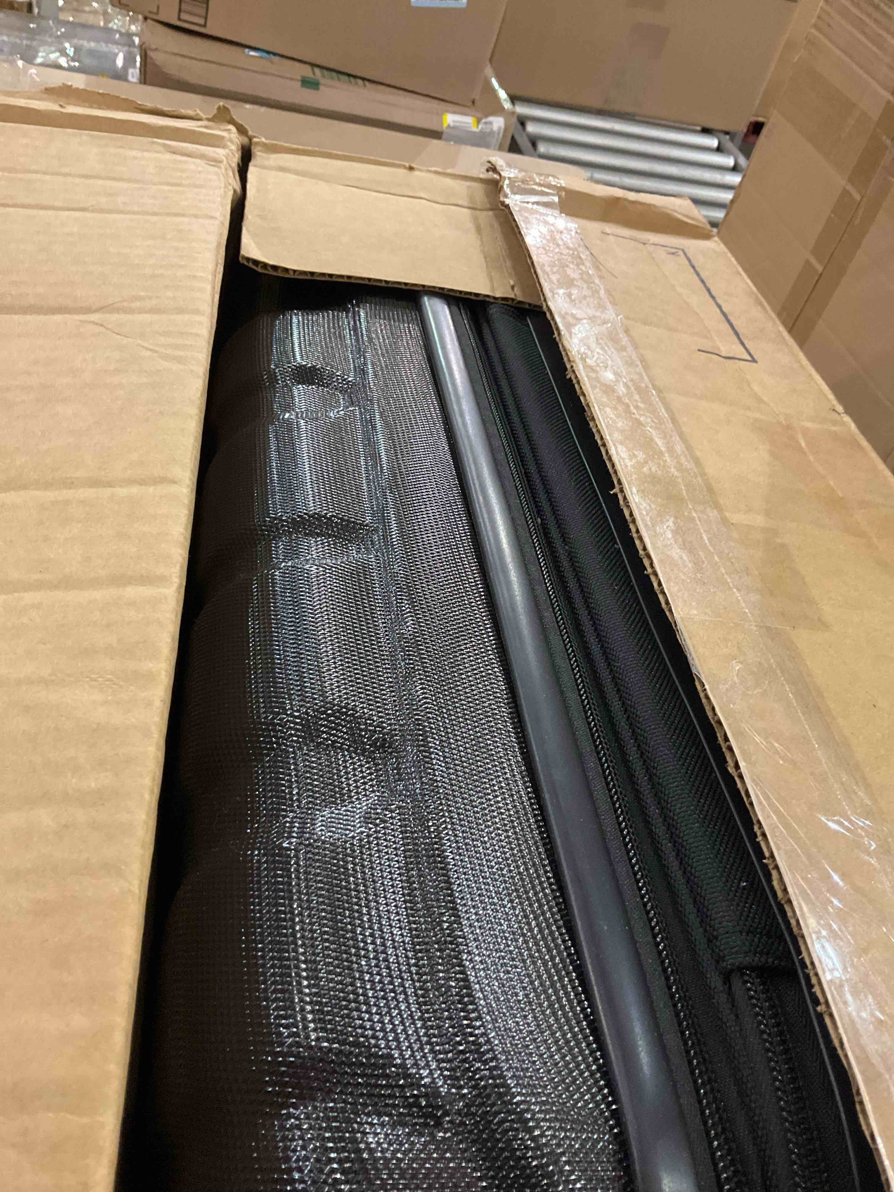 https://s3.amazonaws.com/lotting-images-prod/BargainHunt/EXS01643313_1721314891623.jpeg