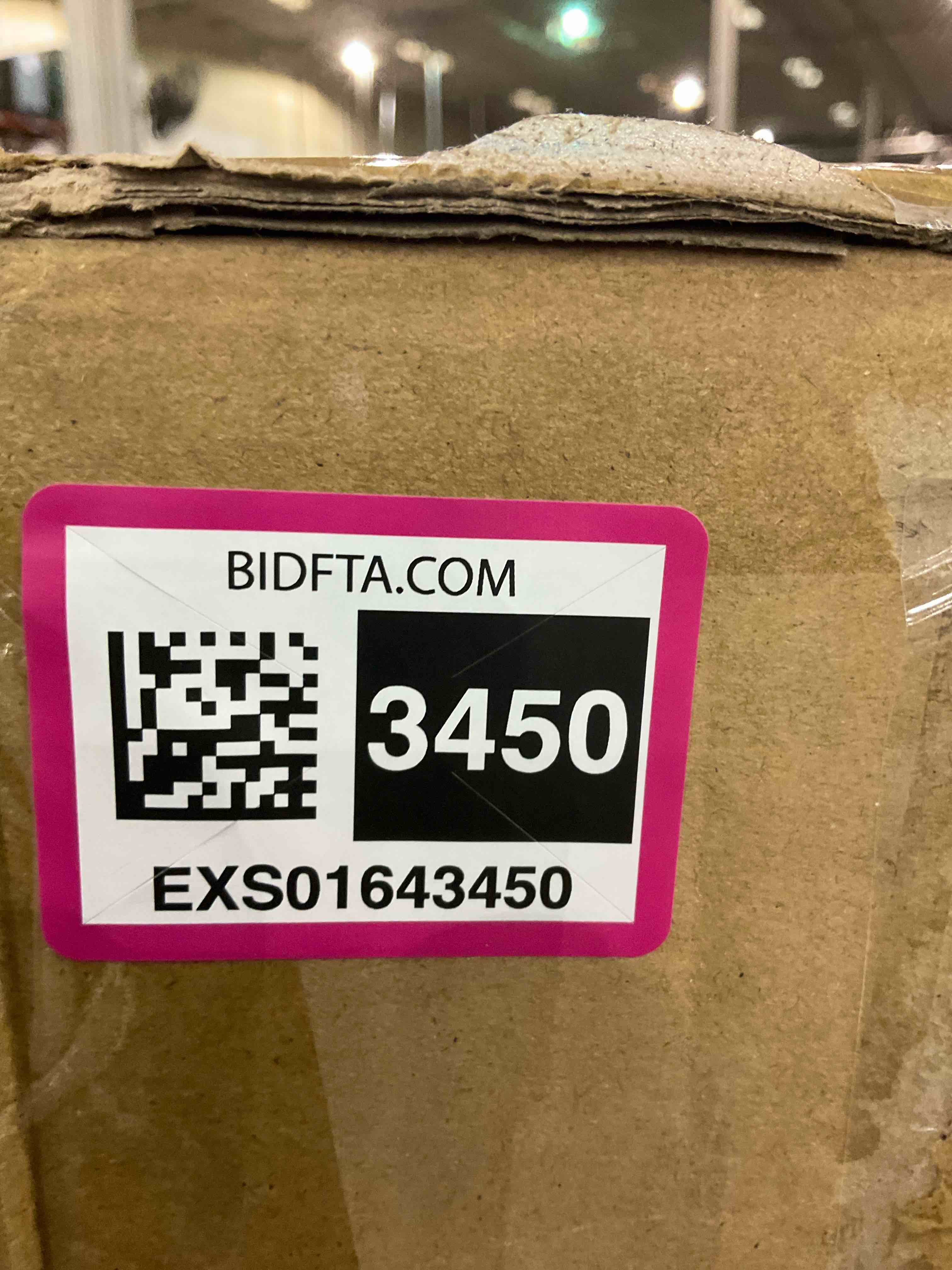https://s3.amazonaws.com/lotting-images-prod/BargainHunt/EXS01643450_1721736976065.jpeg