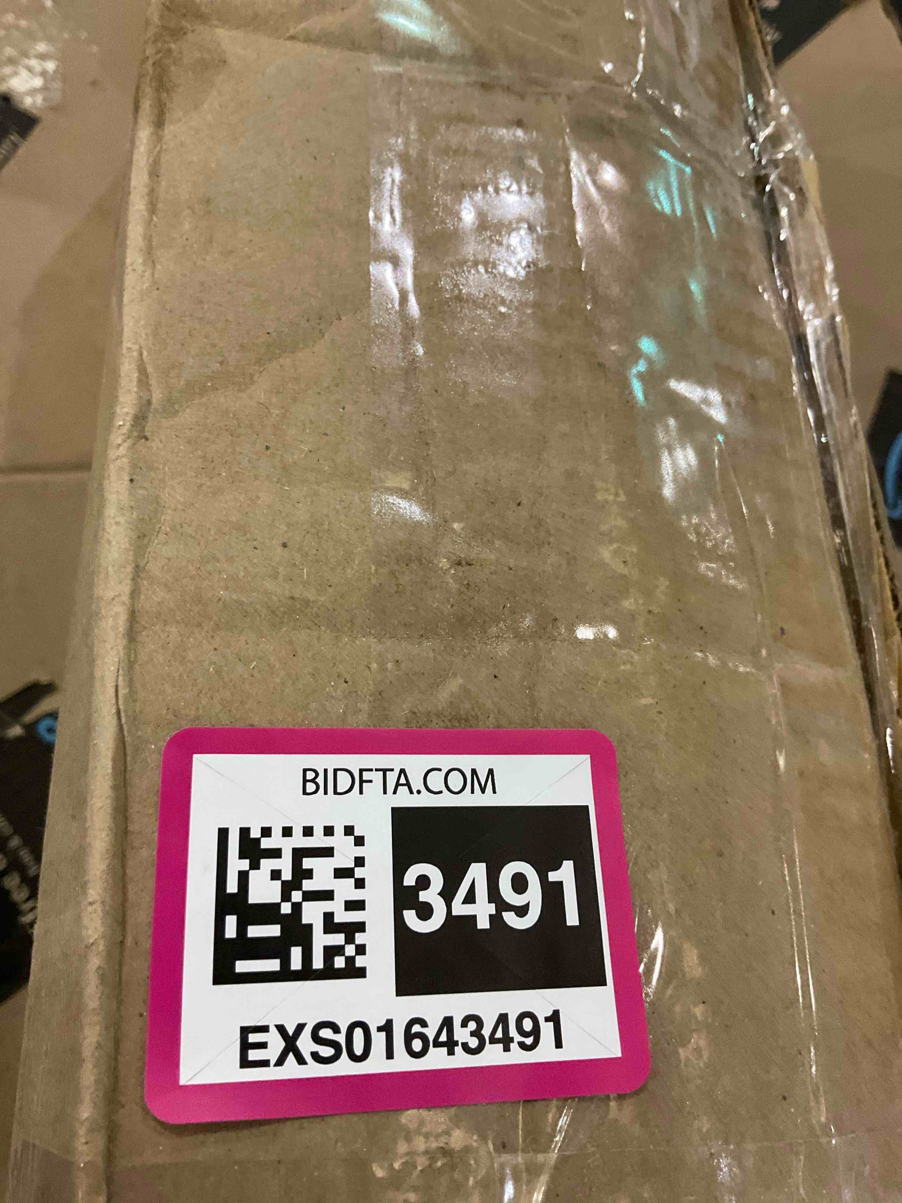 https://s3.amazonaws.com/lotting-images-prod/BargainHunt/EXS01643491_1721744718025.jpeg