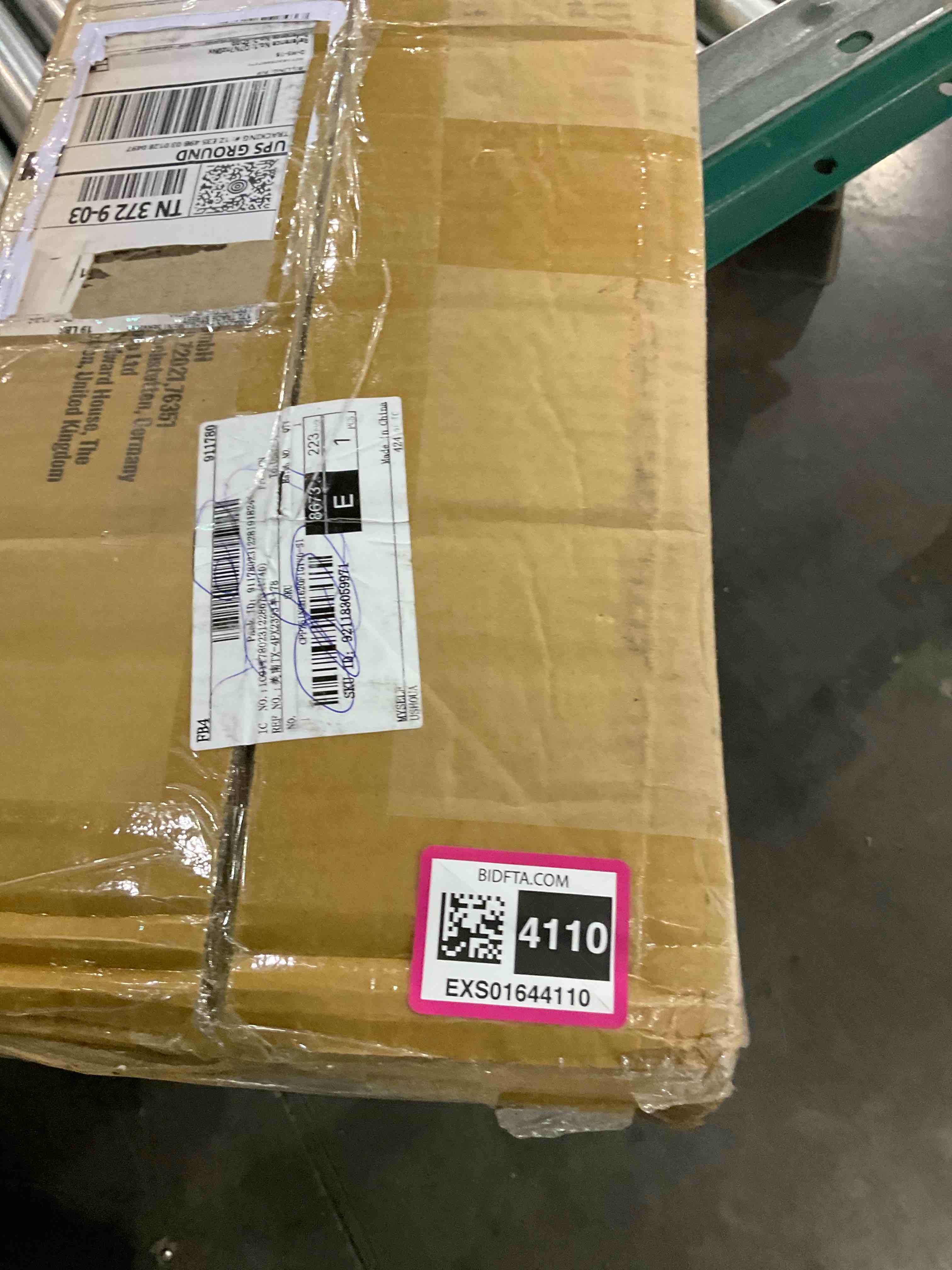 https://s3.amazonaws.com/lotting-images-prod/BargainHunt/EXS01644110_1720438628446.jpeg