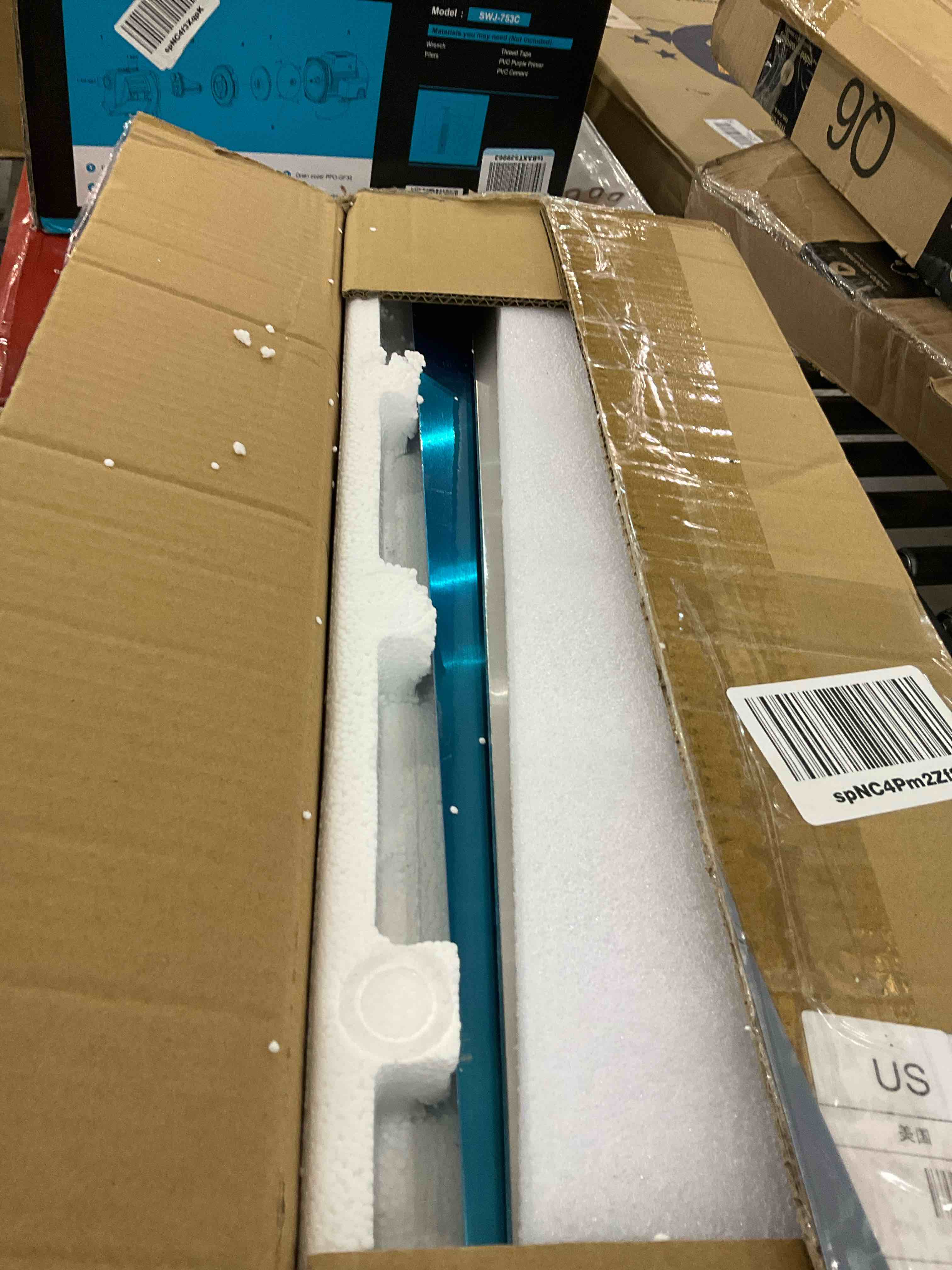 https://s3.amazonaws.com/lotting-images-prod/BargainHunt/EXS01645061_1720009047688.jpeg