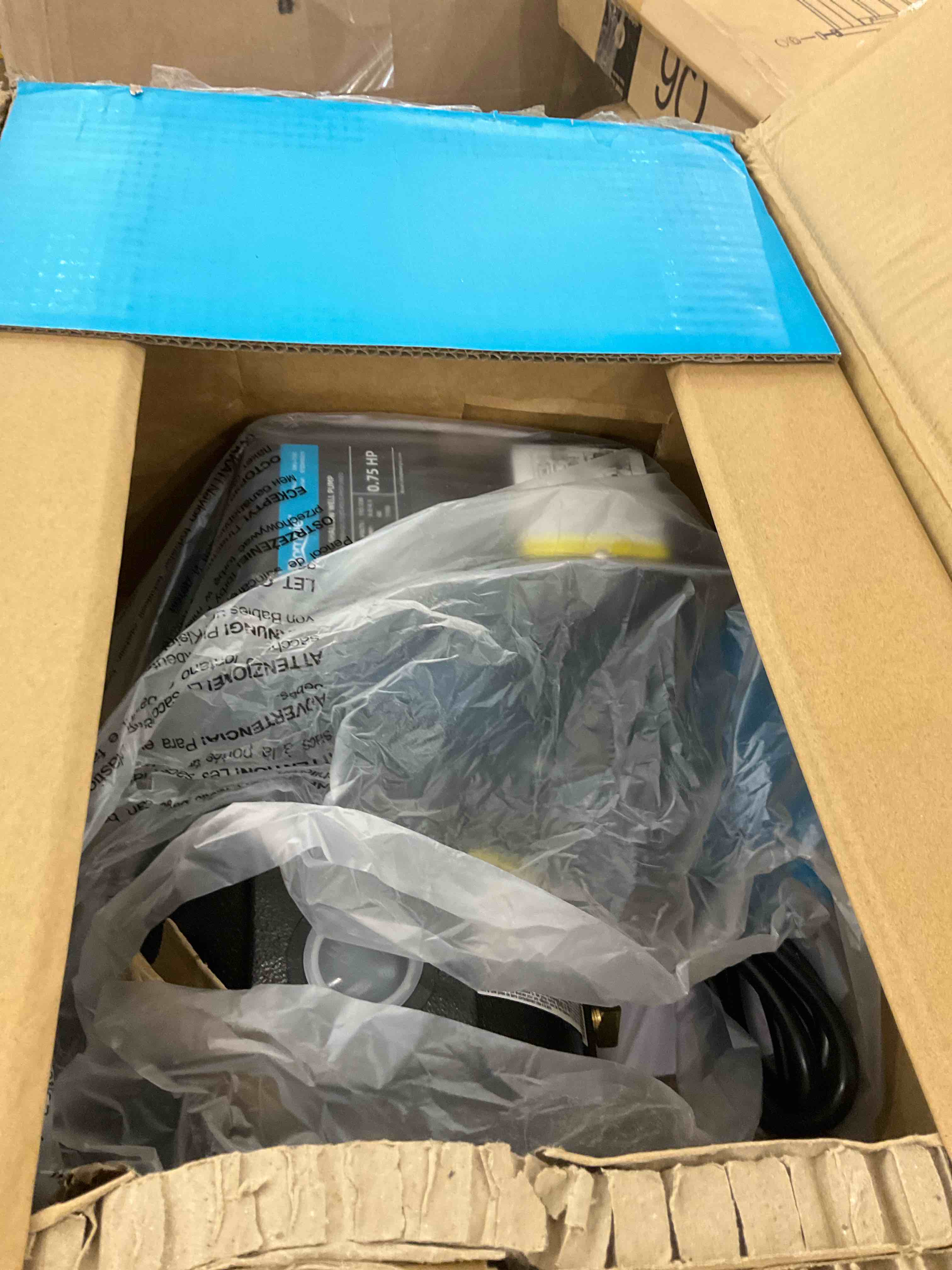 https://s3.amazonaws.com/lotting-images-prod/BargainHunt/EXS01645063_1720009360961.jpeg