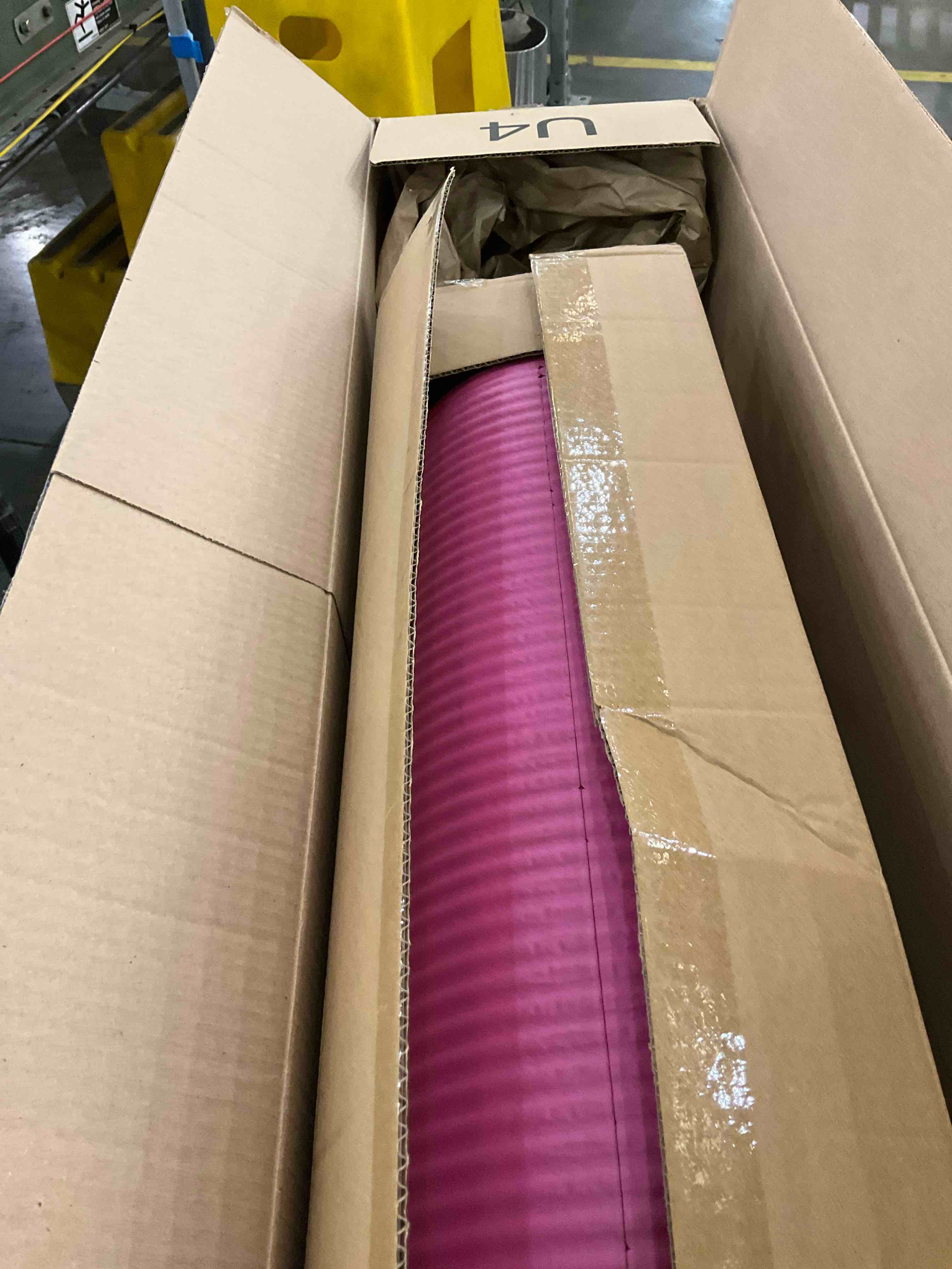 https://s3.amazonaws.com/lotting-images-prod/BargainHunt/EXS01645072_1720011190082.jpeg