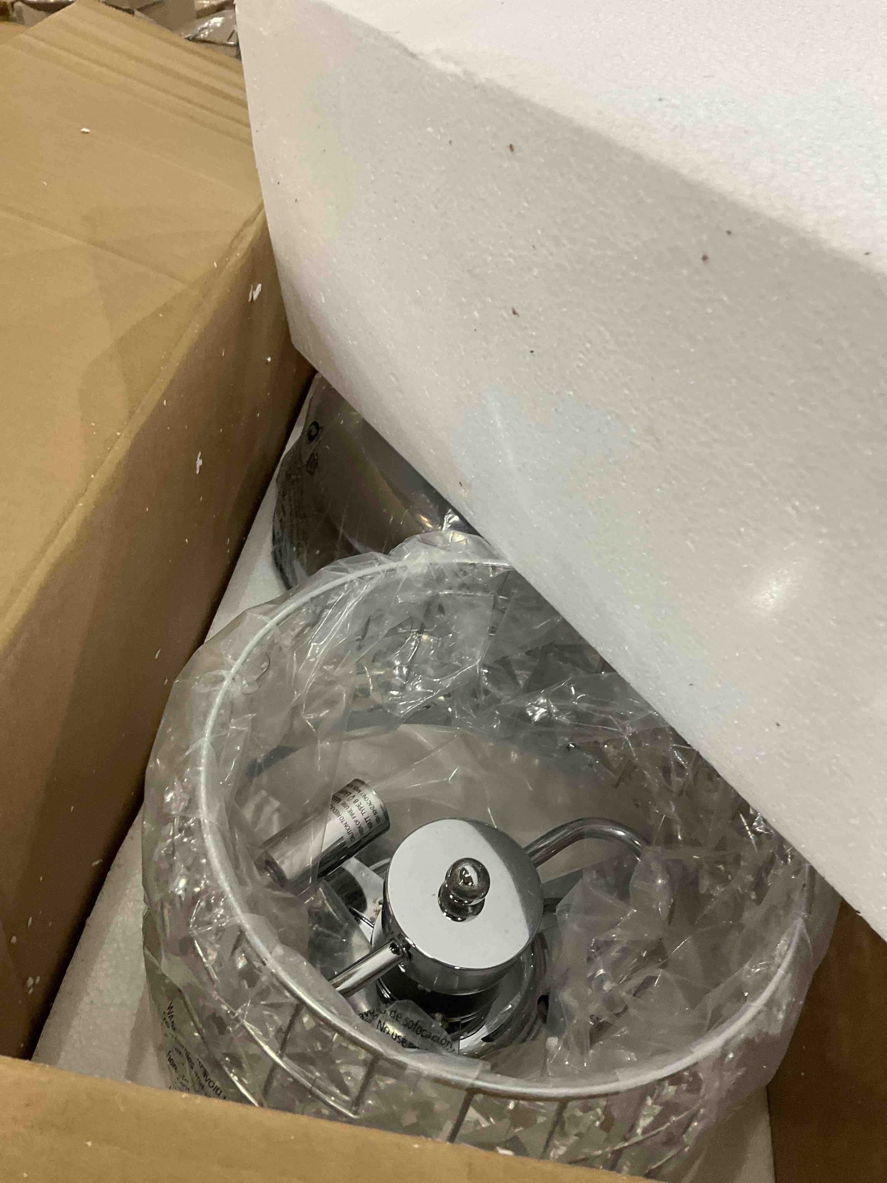 https://s3.amazonaws.com/lotting-images-prod/BargainHunt/EXS01645175_1720443209054.jpeg