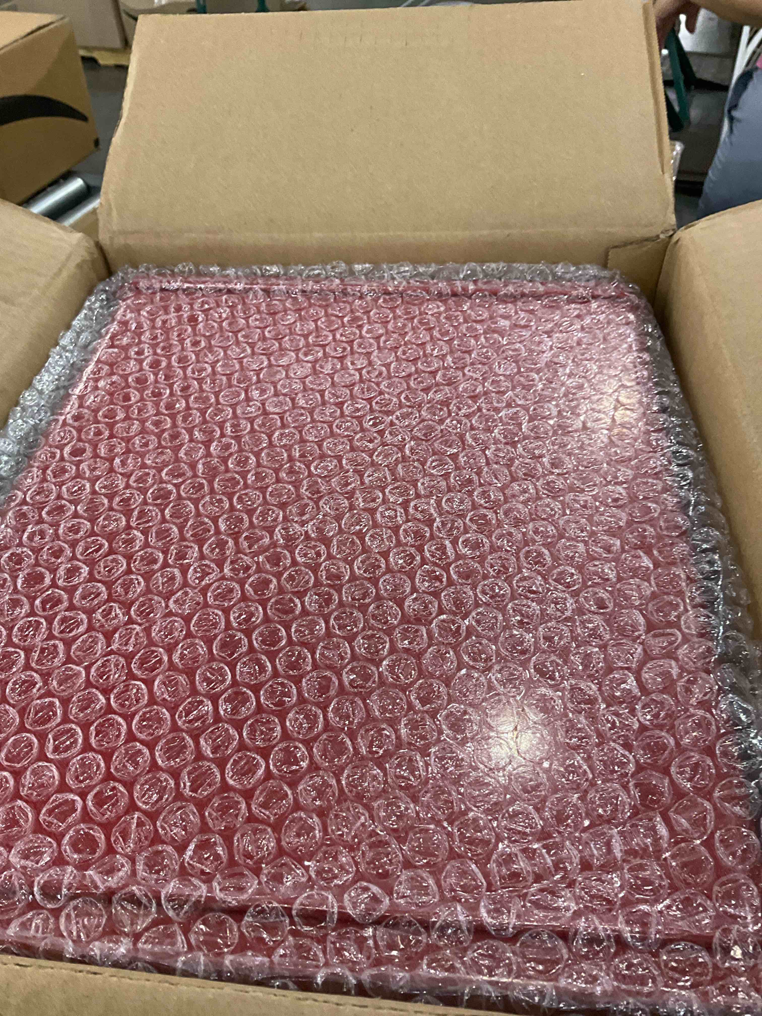 https://s3.amazonaws.com/lotting-images-prod/BargainHunt/EXS01645176_1720443347280.jpeg