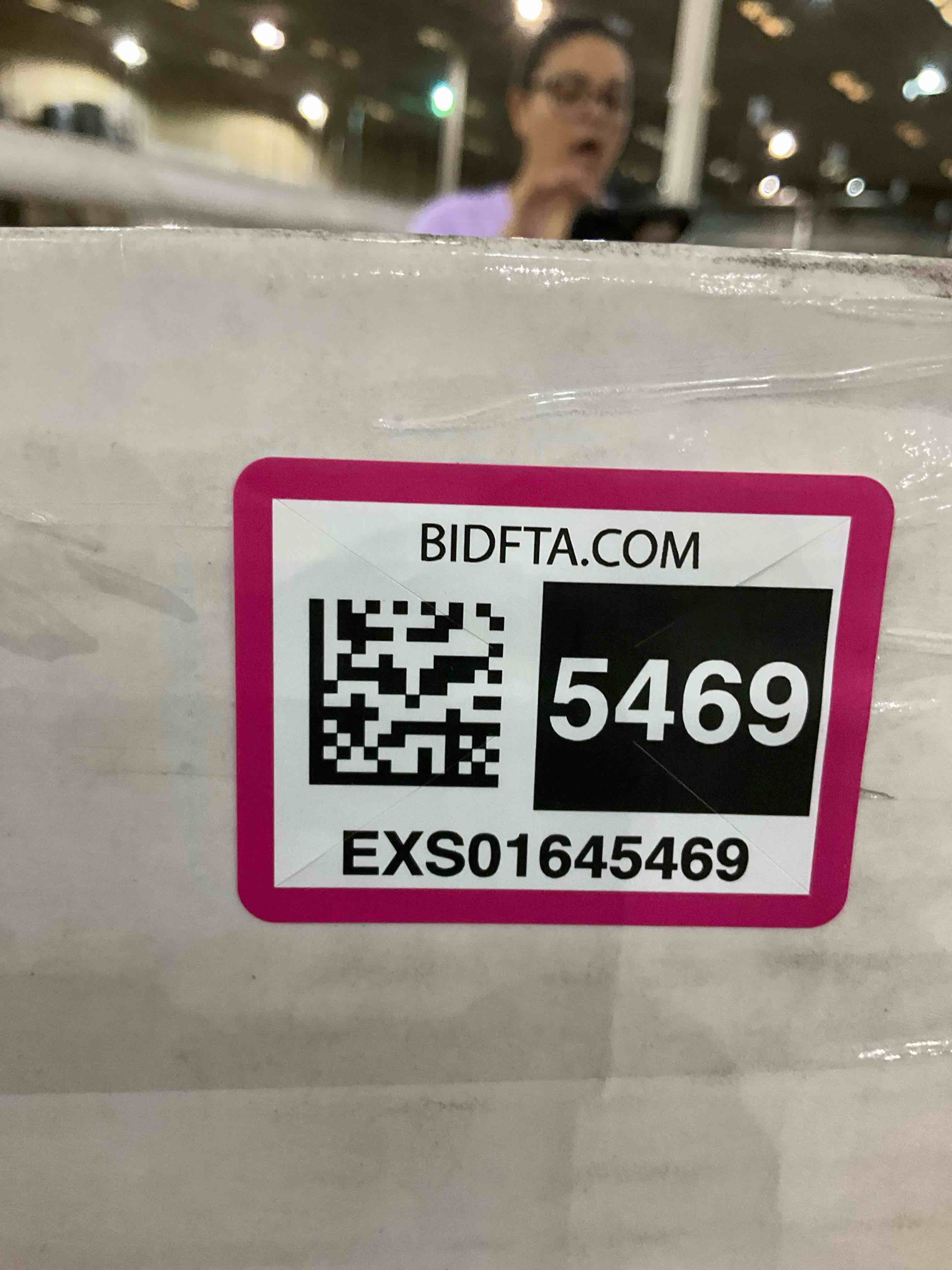 https://s3.amazonaws.com/lotting-images-prod/BargainHunt/EXS01645469_1720611141089.jpeg
