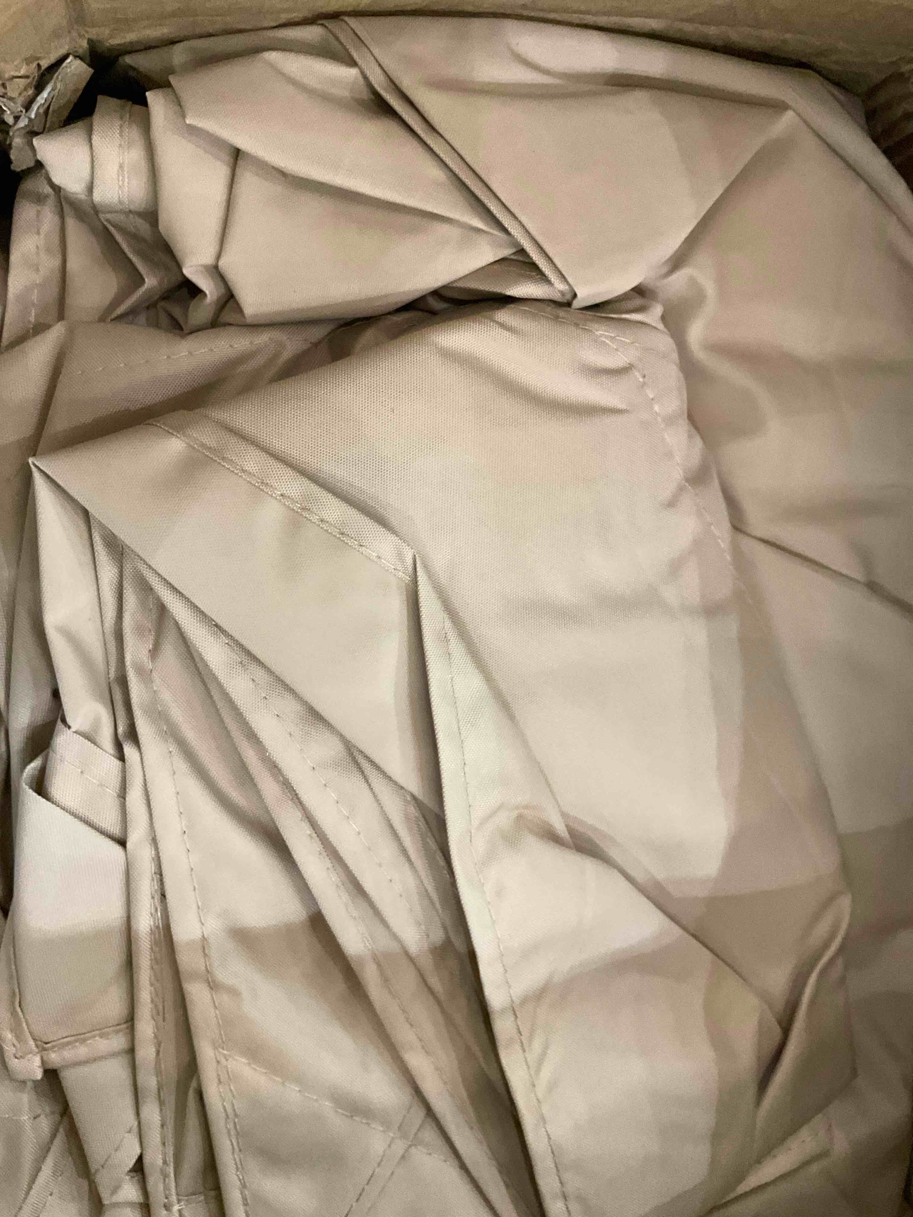 https://s3.amazonaws.com/lotting-images-prod/BargainHunt/EXS01645507_1719933093615.jpeg
