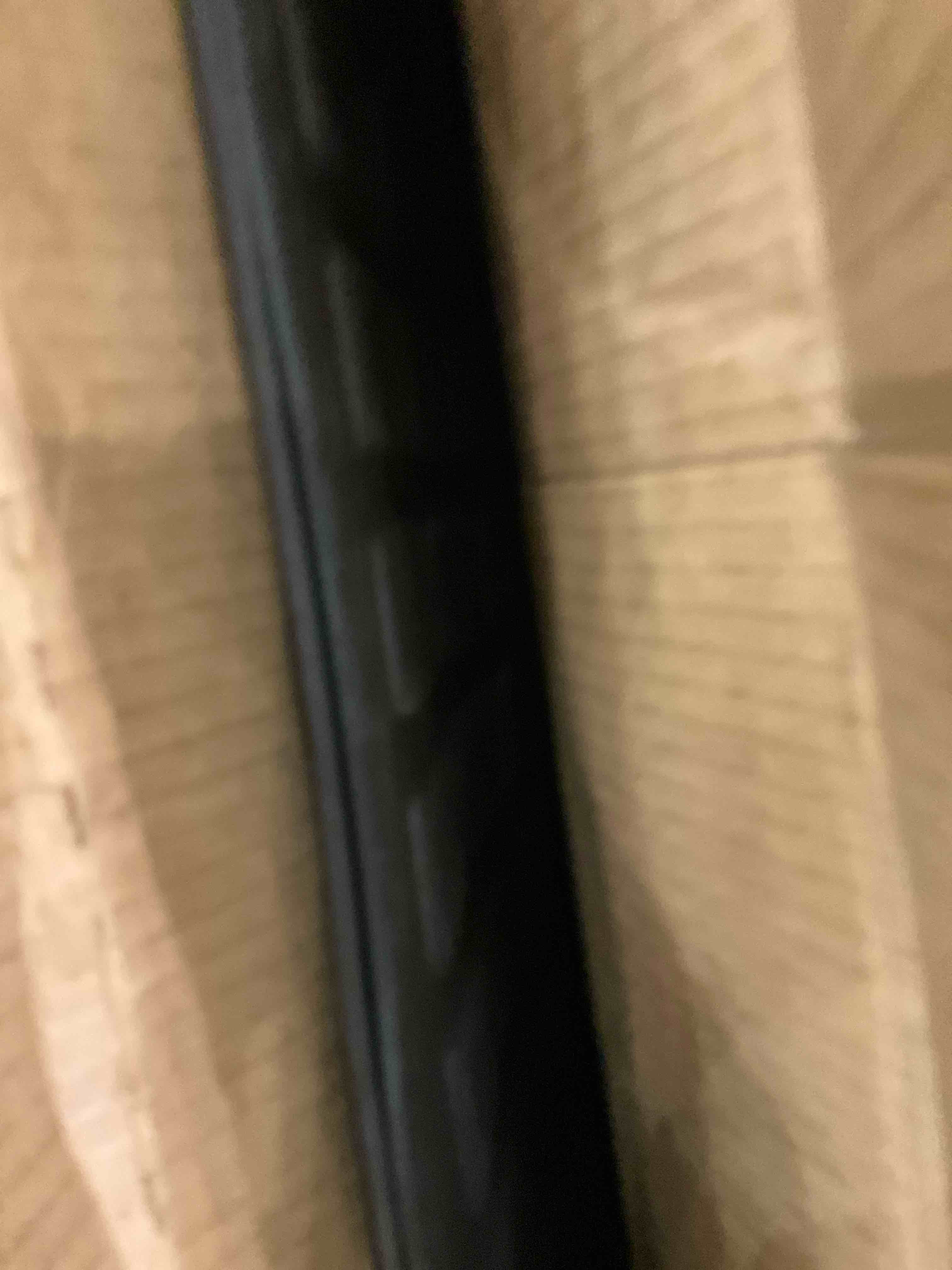 https://s3.amazonaws.com/lotting-images-prod/BargainHunt/EXS01645672_1720445975217.jpeg