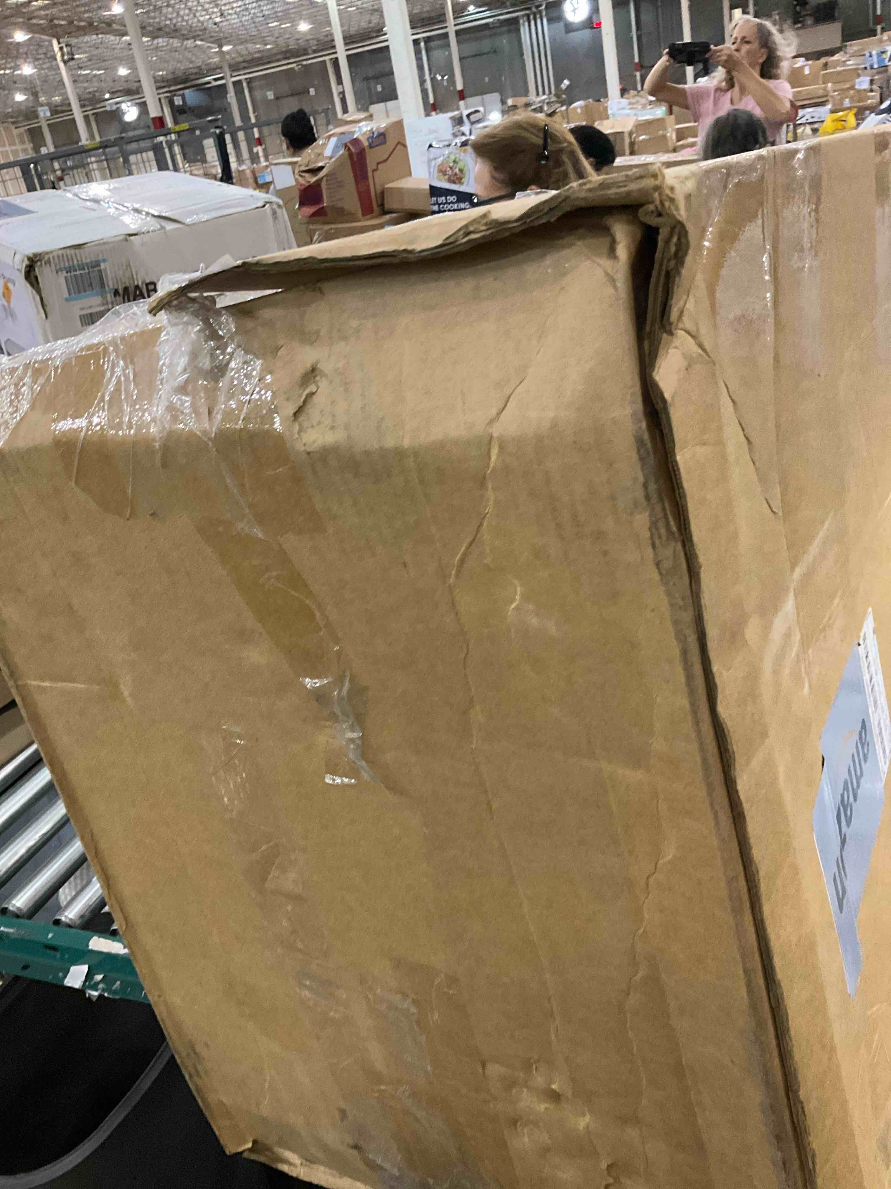 https://s3.amazonaws.com/lotting-images-prod/BargainHunt/EXS01646609_1721045225700.jpeg