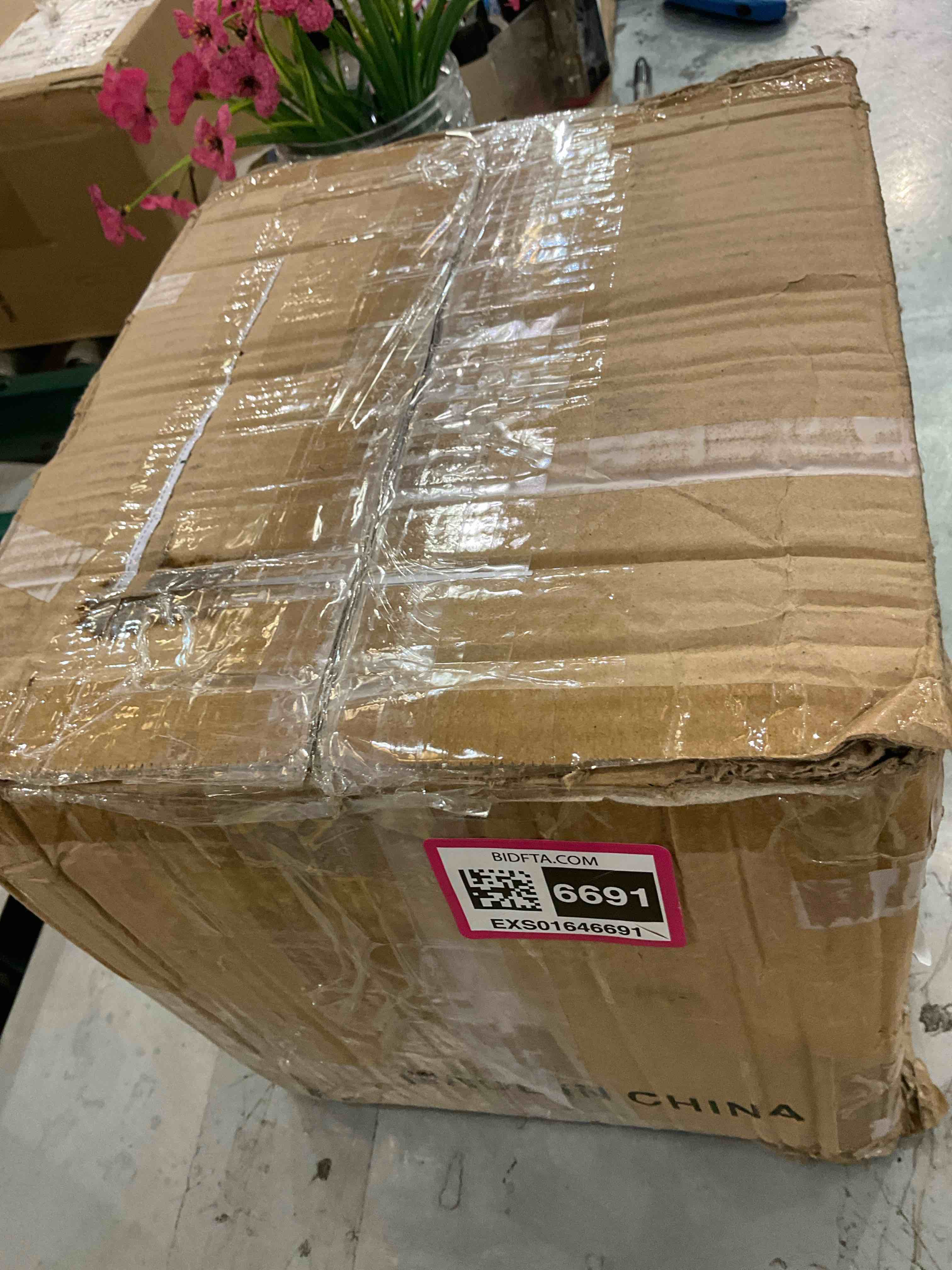 https://s3.amazonaws.com/lotting-images-prod/BargainHunt/EXS01646691_1721058356551.jpeg