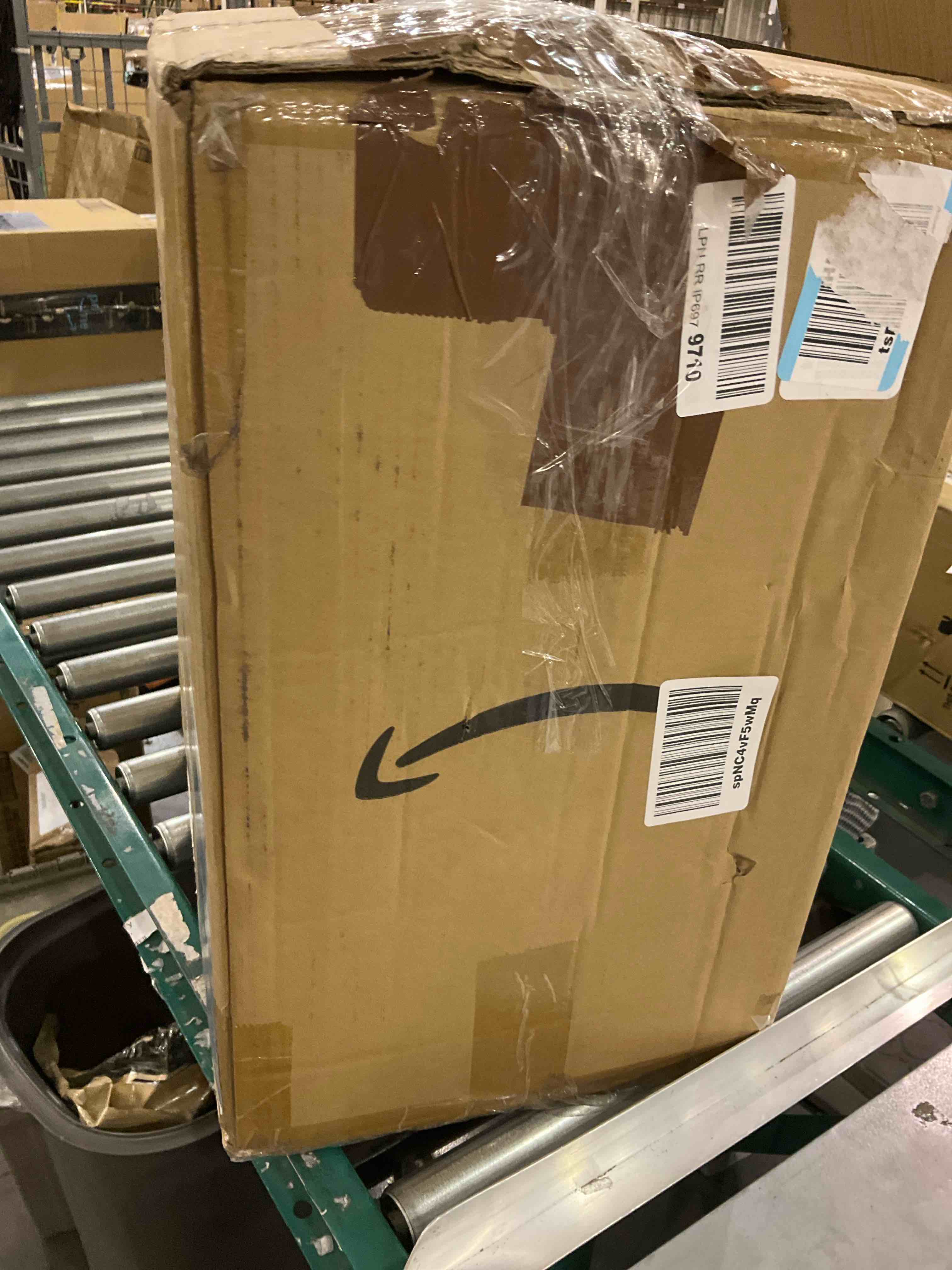 https://s3.amazonaws.com/lotting-images-prod/BargainHunt/EXS01646751_1721129223331.jpeg